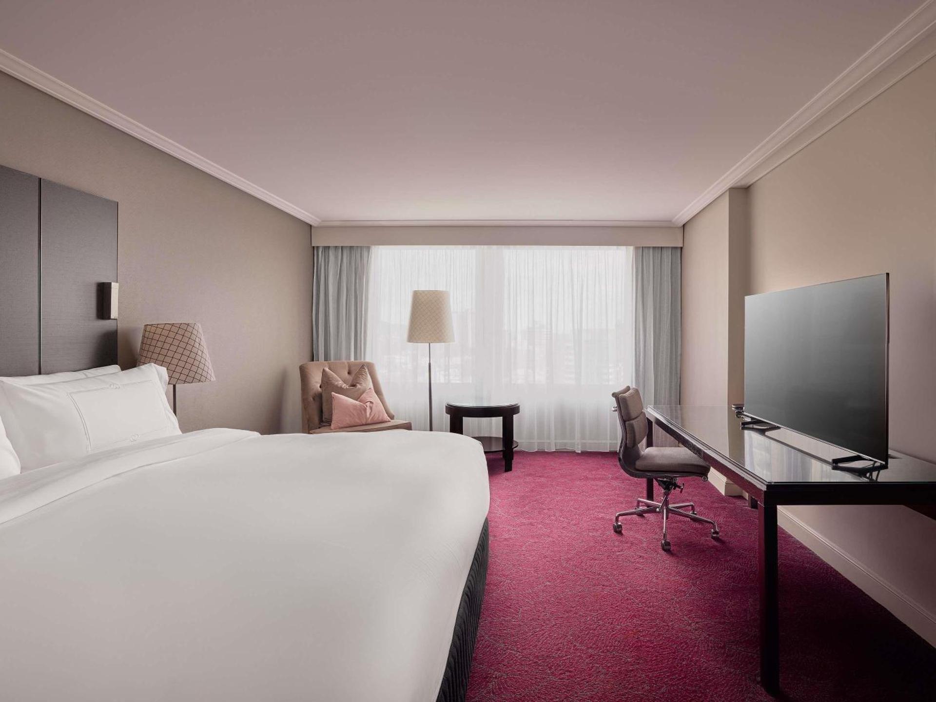 Sofitel Brisbane Central - Photo 11