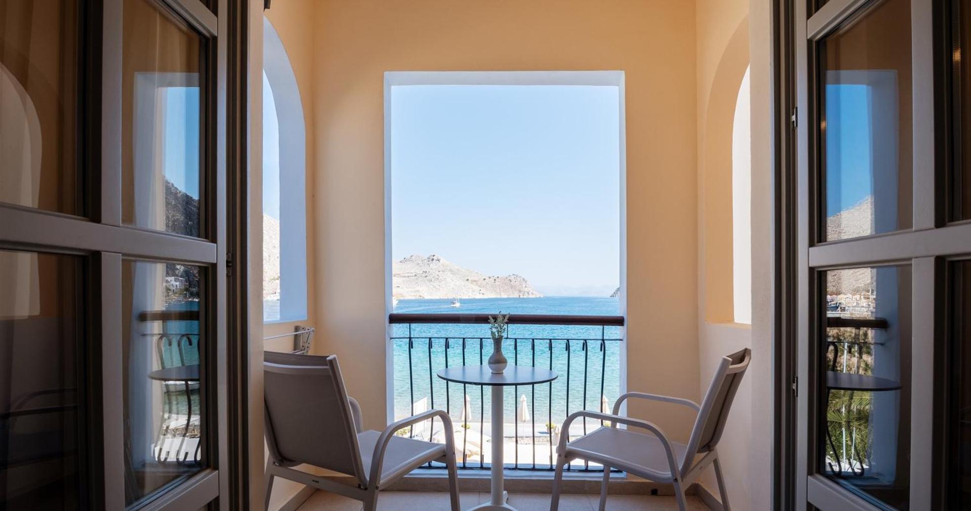 Pedi Beach Hotel - Photo 18