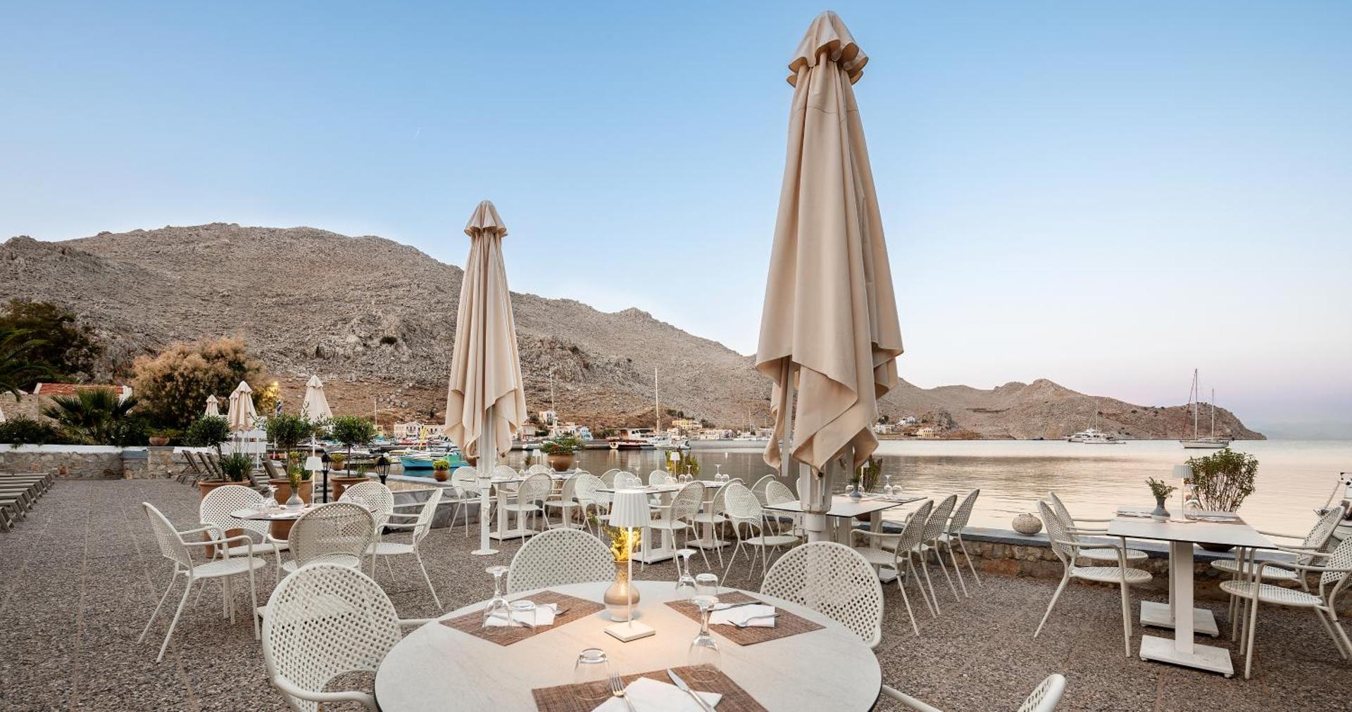 Pedi Beach Hotel - Photo 24