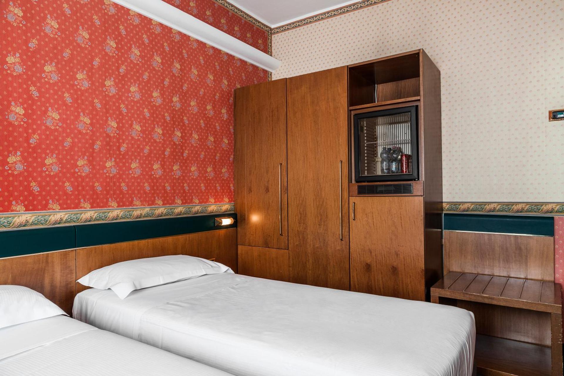 Hotel Des Etrangers - Photo 28