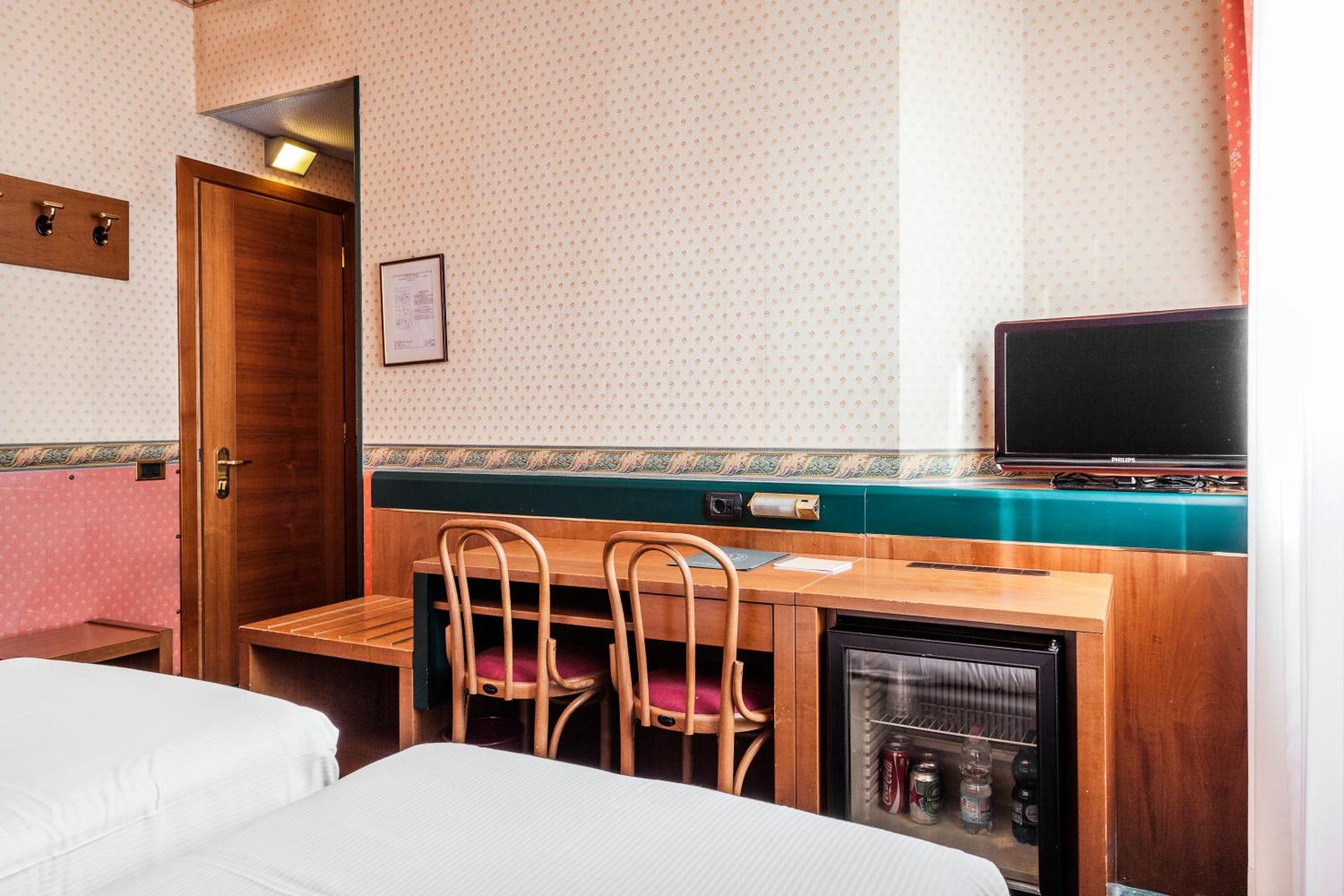 Hotel Des Etrangers - Photo 14