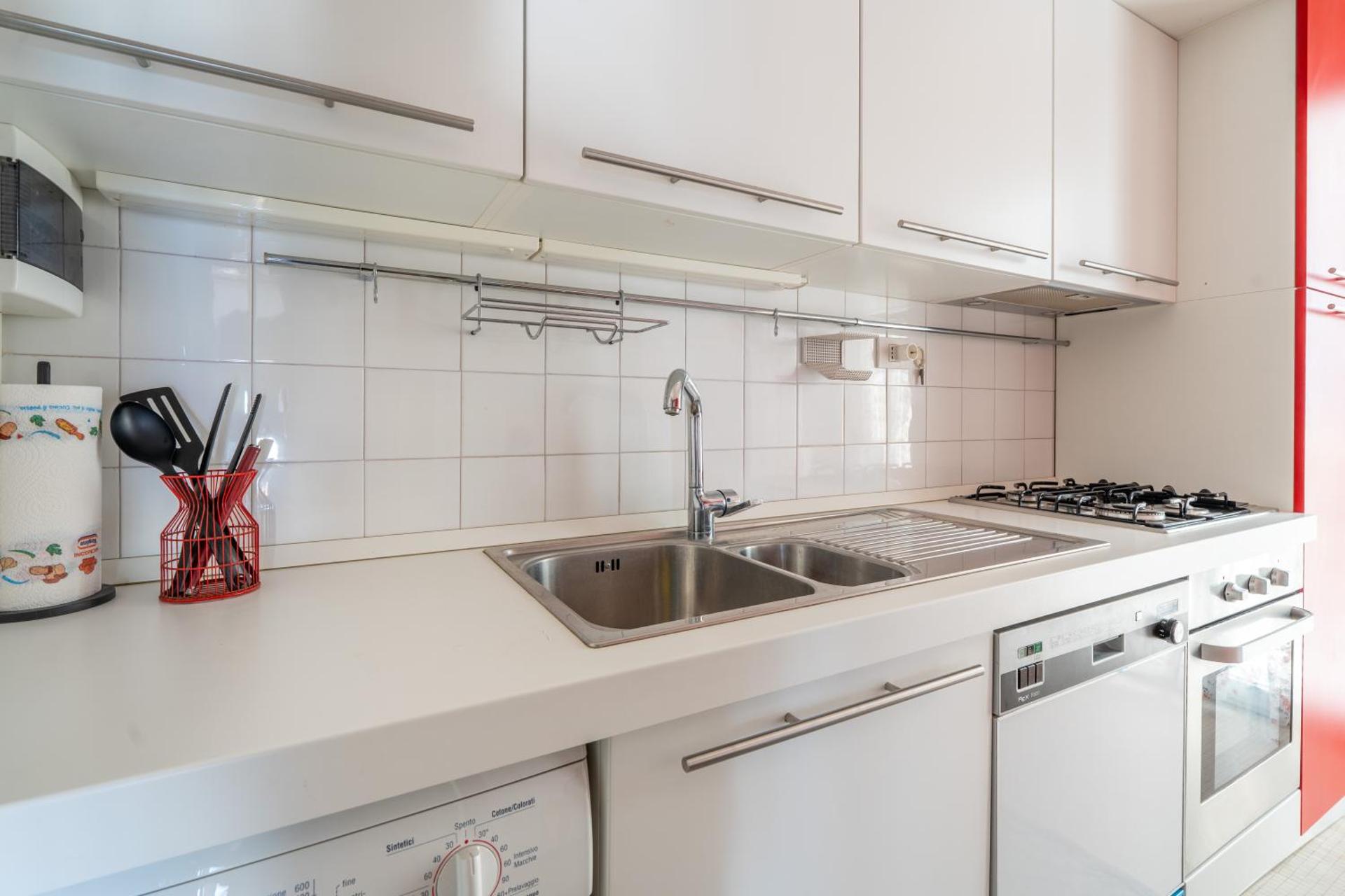 Wake Up to the Sea at Alassio - Stunning View from Every Room - Photo 37