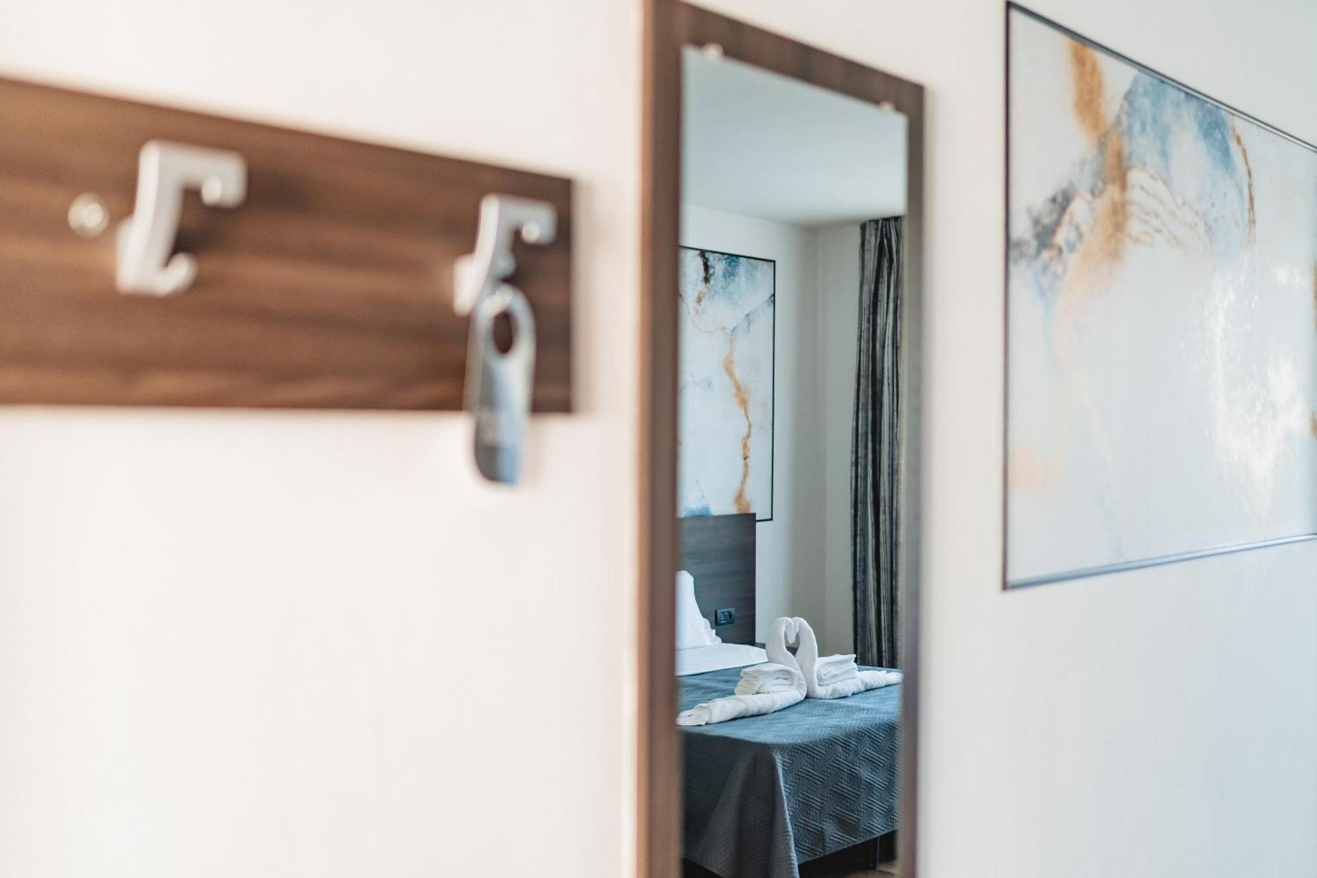 Hotel Carignano - Photo 94