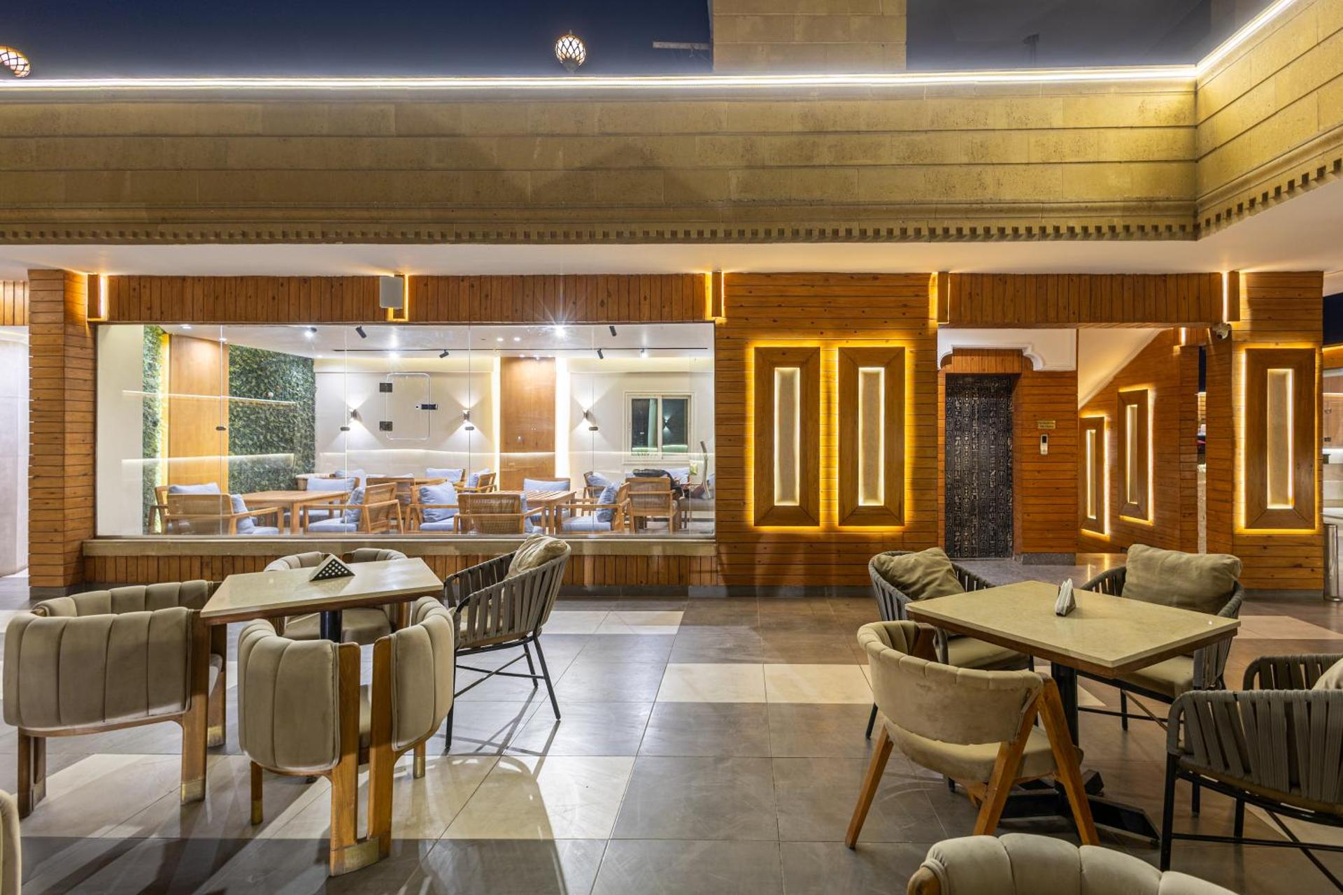 Pyramids sunrise inn - Photo 17