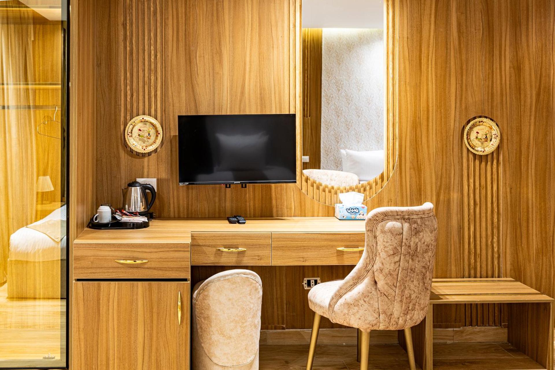 Pyramids sunrise inn - Photo 271