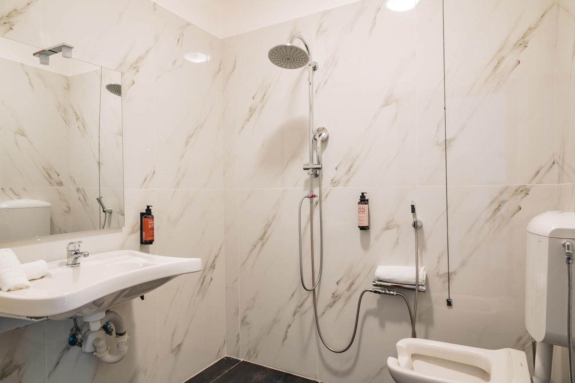 Hotel Carignano - Photo 60