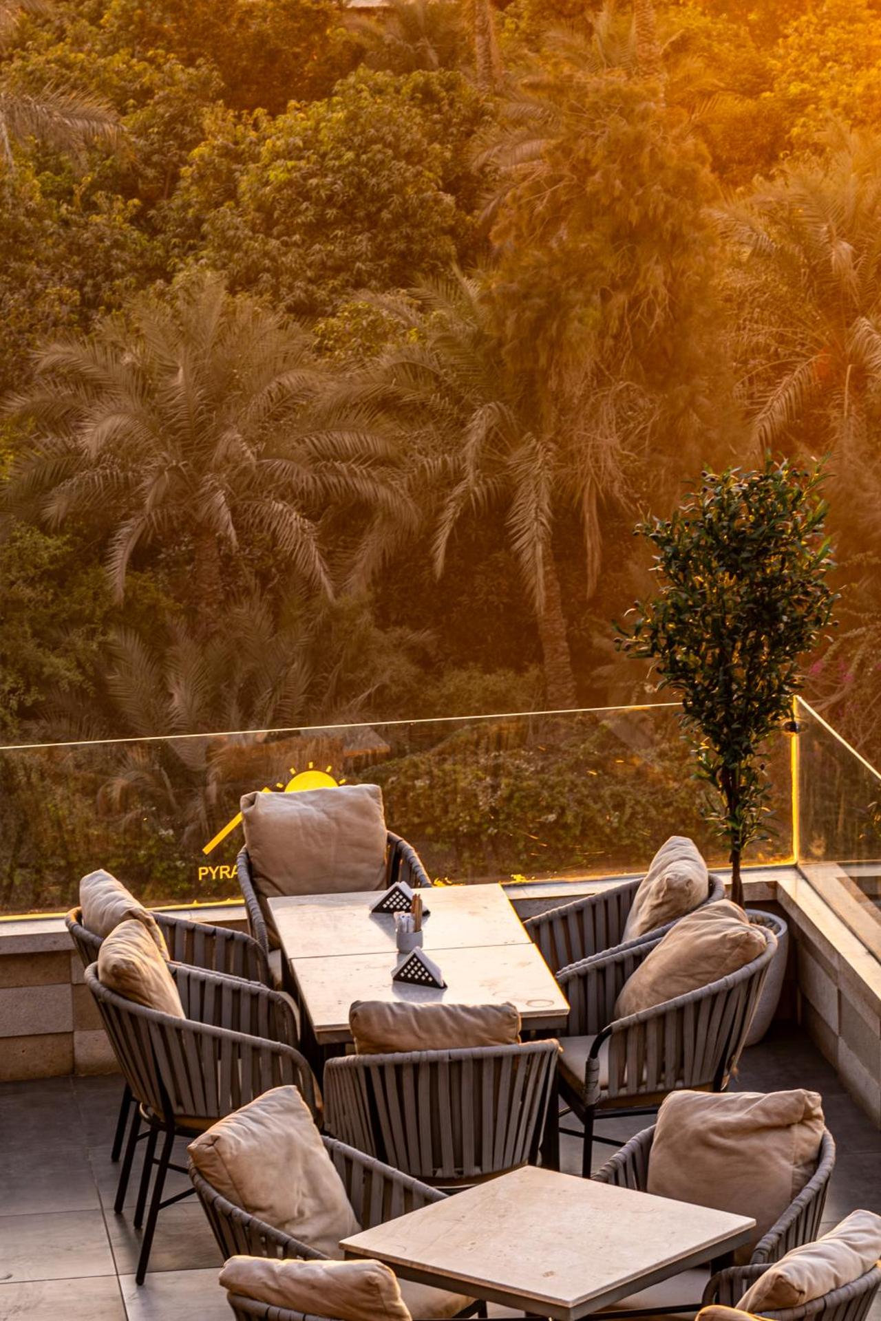 Pyramids sunrise inn - Photo 277