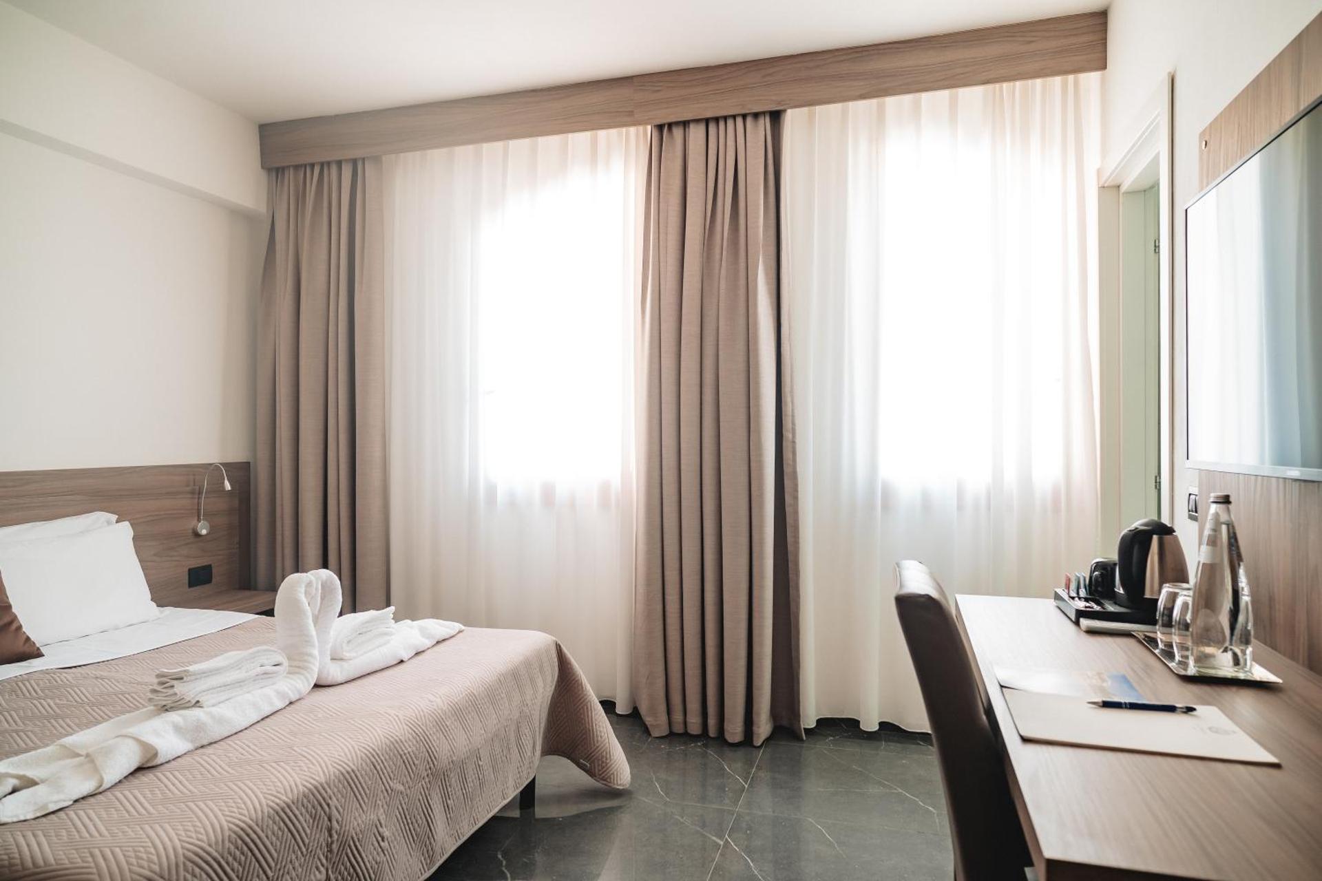 Hotel Carignano - Photo 71