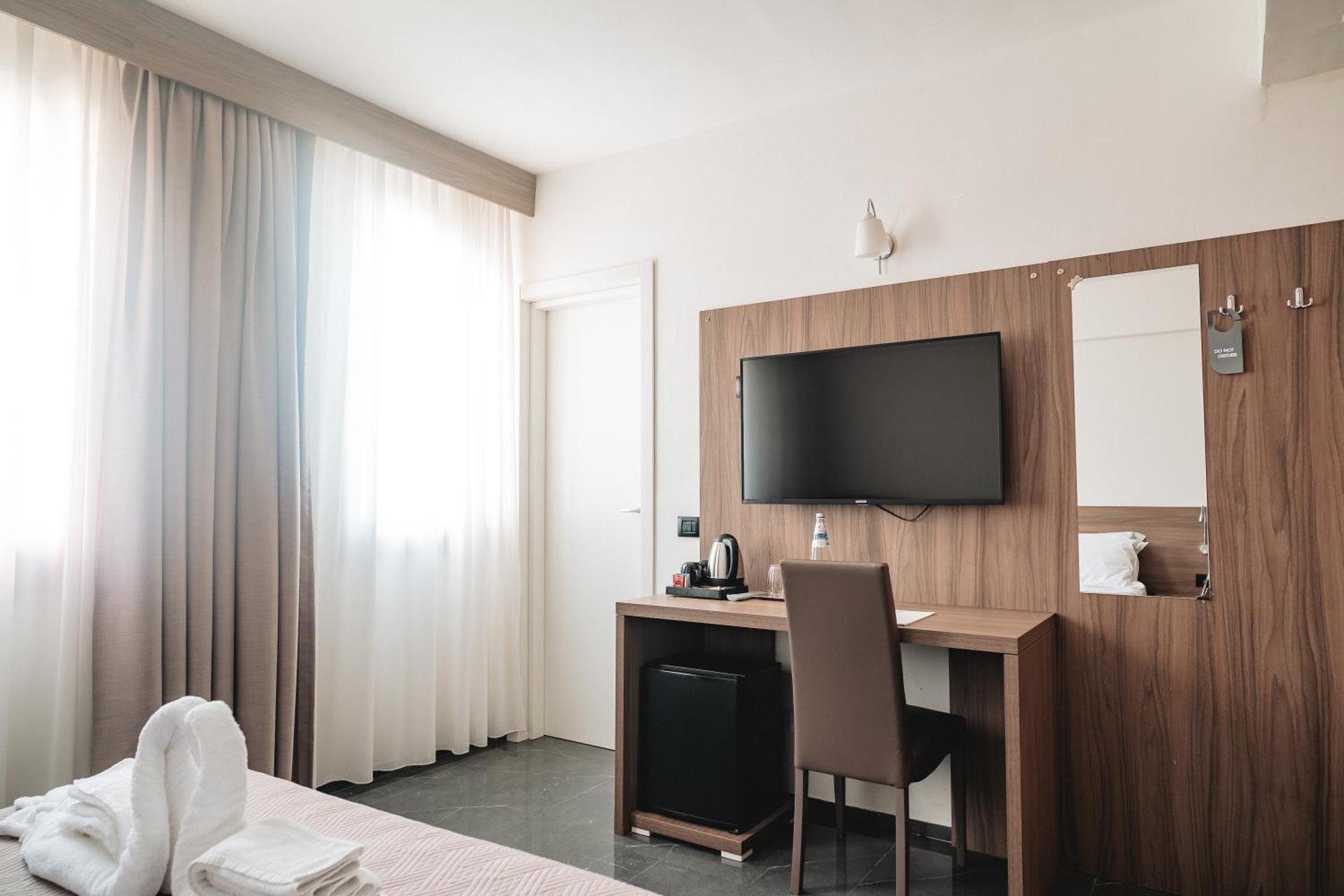 Hotel Carignano - Photo 73