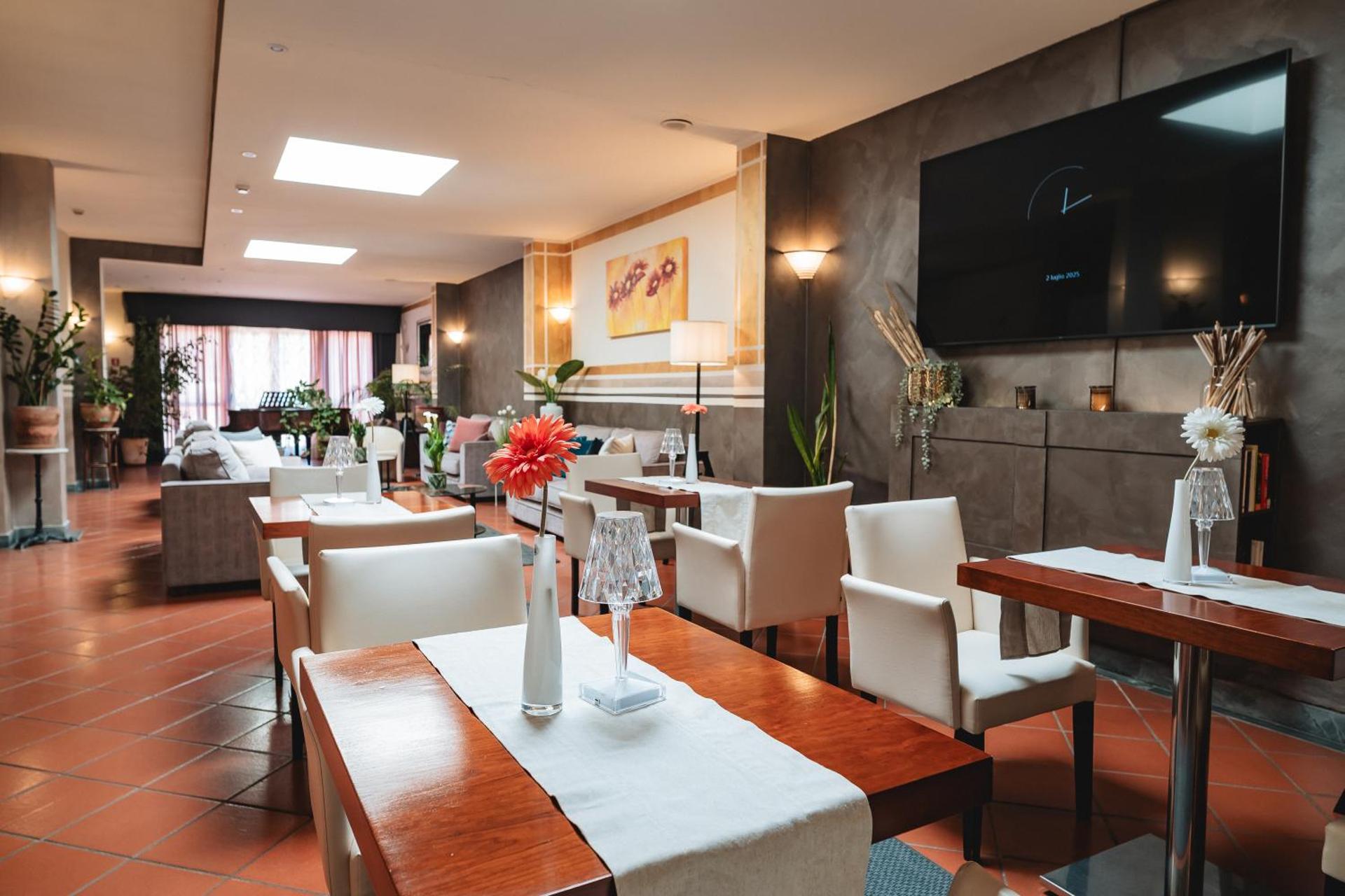 Hotel Carignano - Photo 160