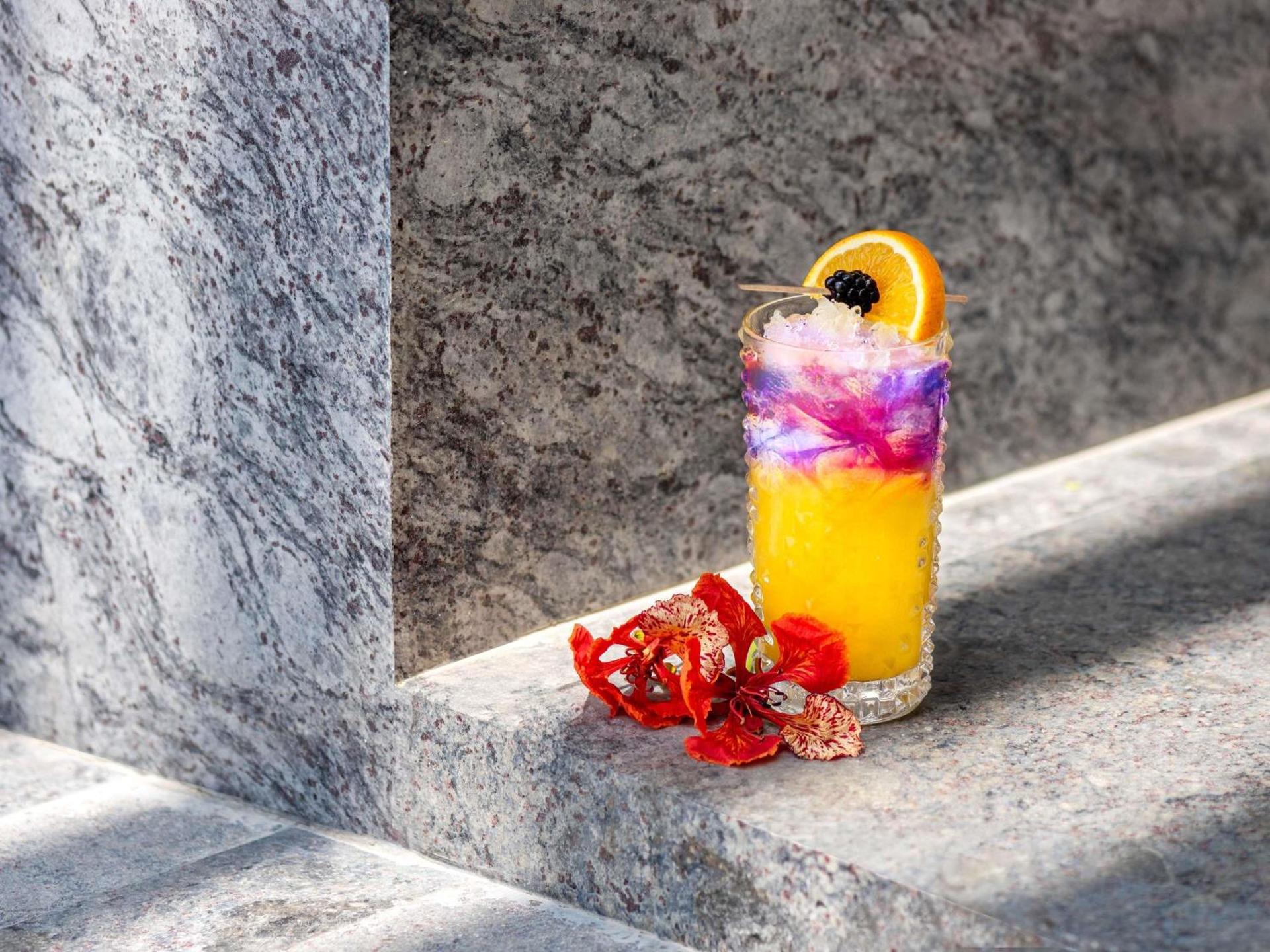 Ibis Styles Dragon Mart Dubai - Photo 55