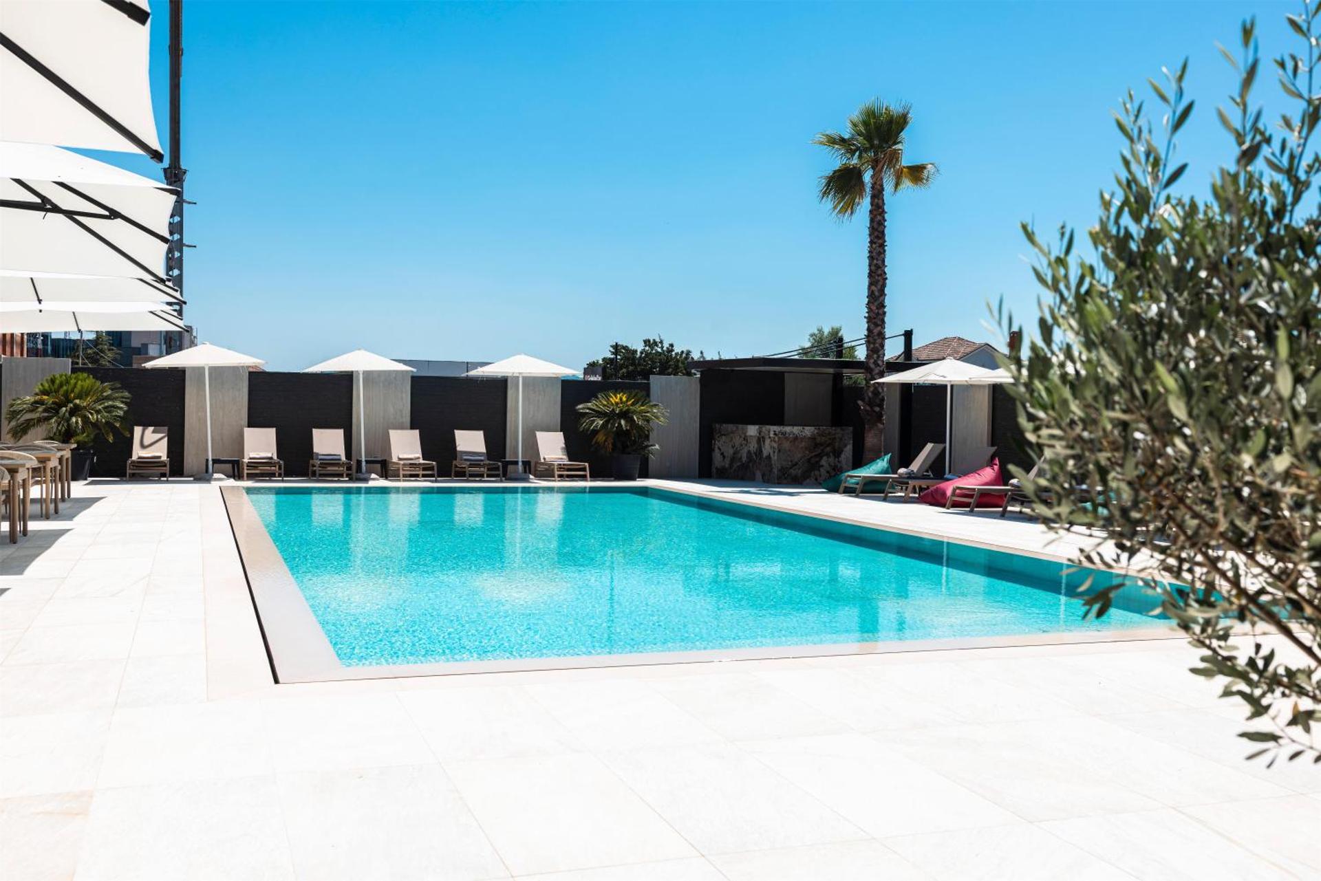 Best Western Premier Ark Hotel - Photo 100