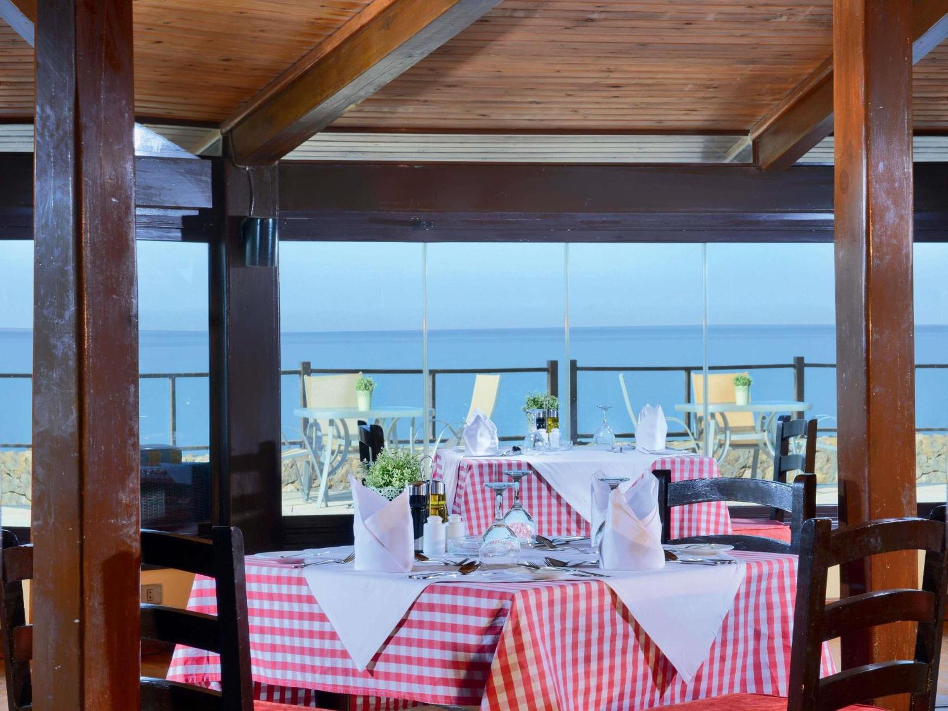 Mövenpick Resort El Sokhna - Photo 10