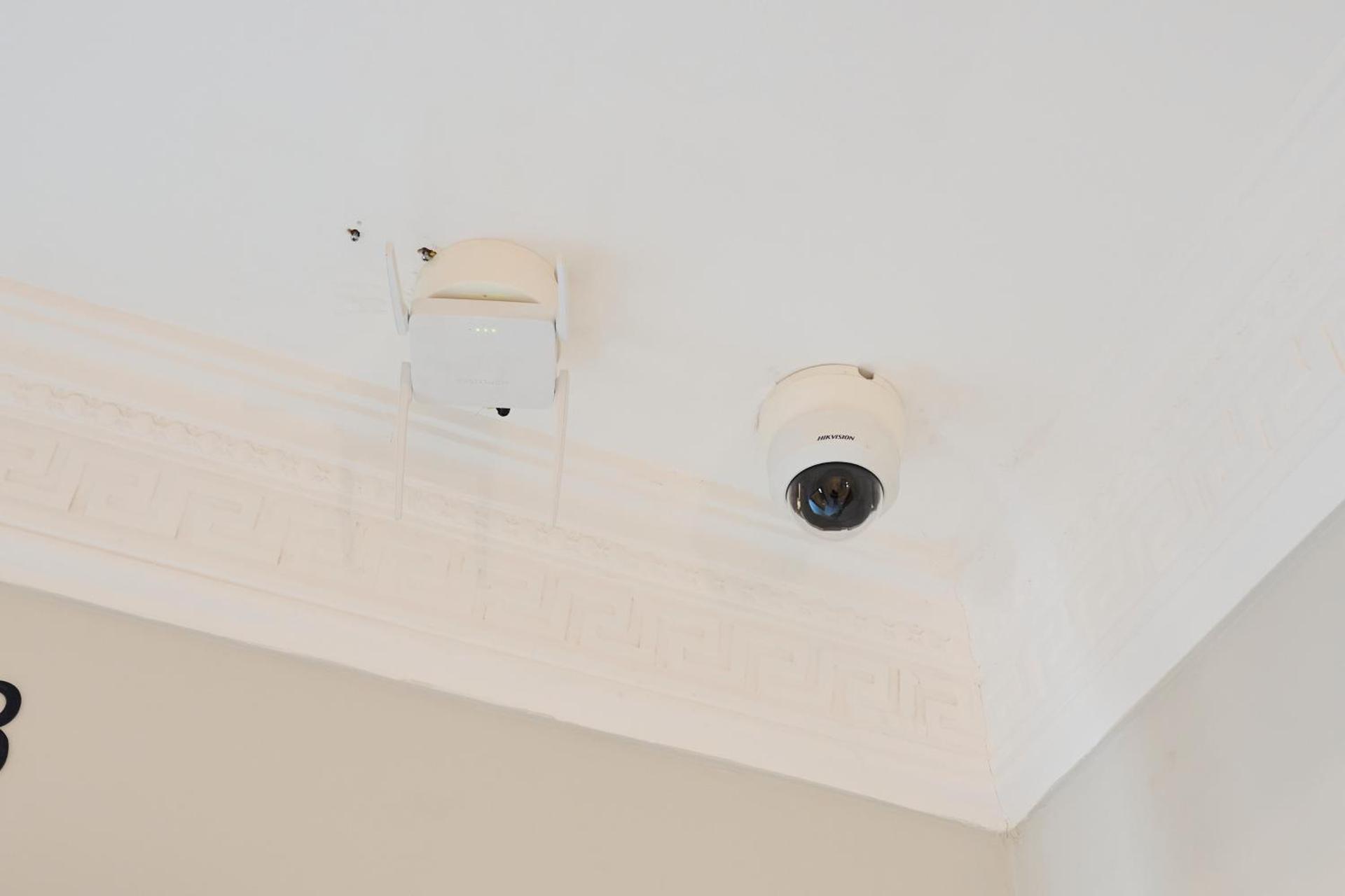 Jira Inn Hotel - چيران - Photo 133