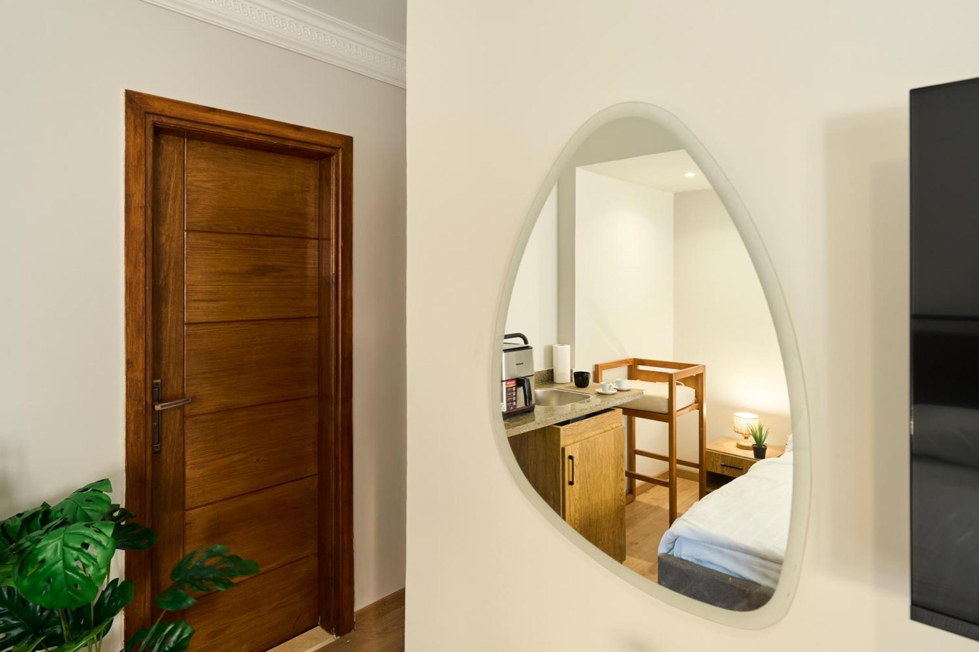 Jira Inn Hotel - چيران - Photo 72