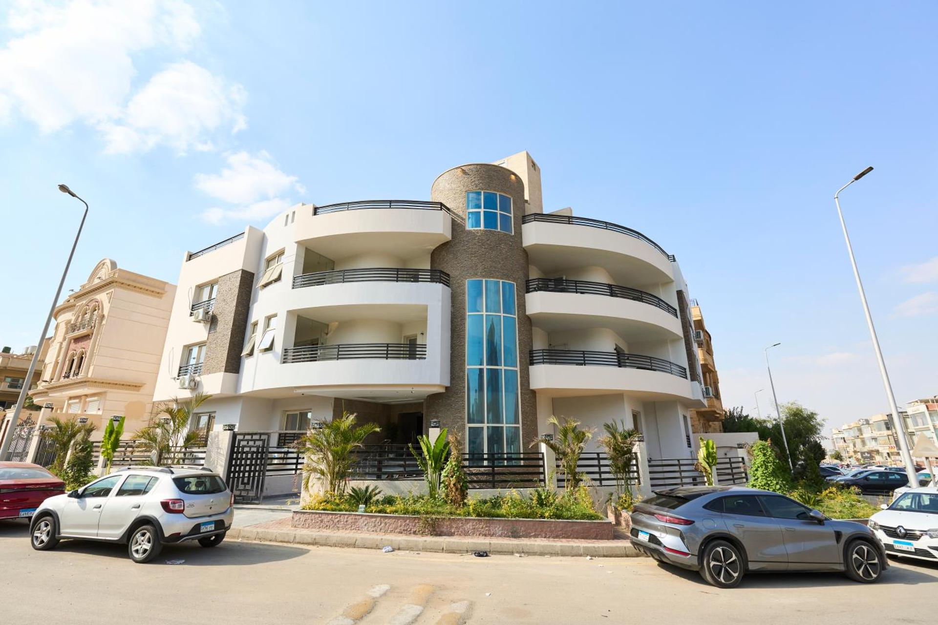 Jira Inn Hotel - چيران - Photo 137