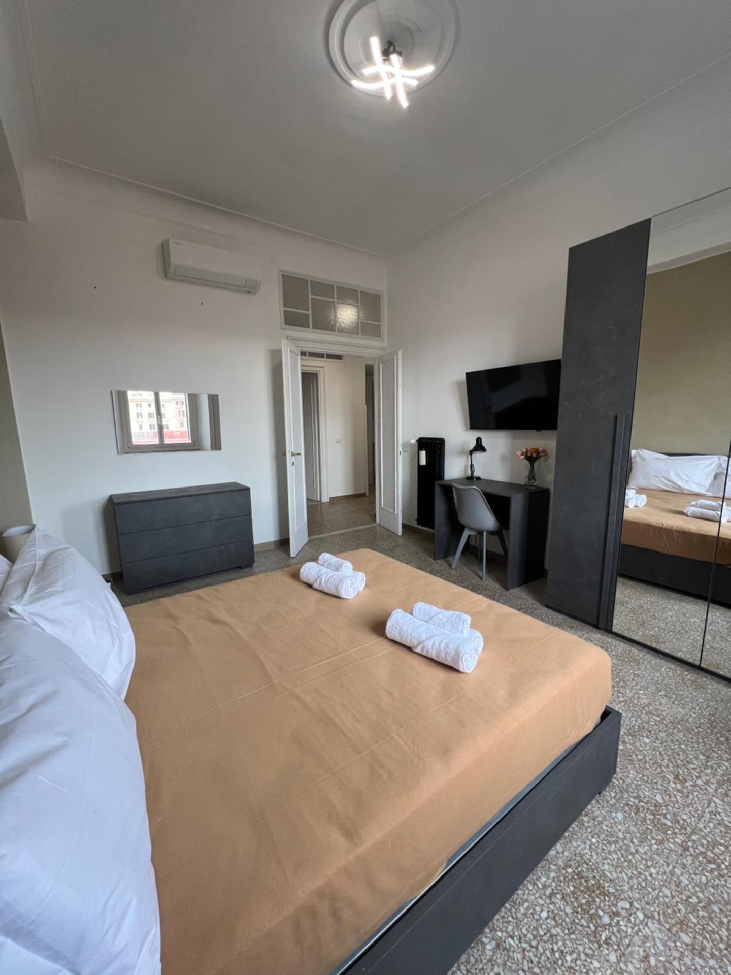 Galaxy Colosseum Apartment - a 450m dal Colosseo - Photo 22