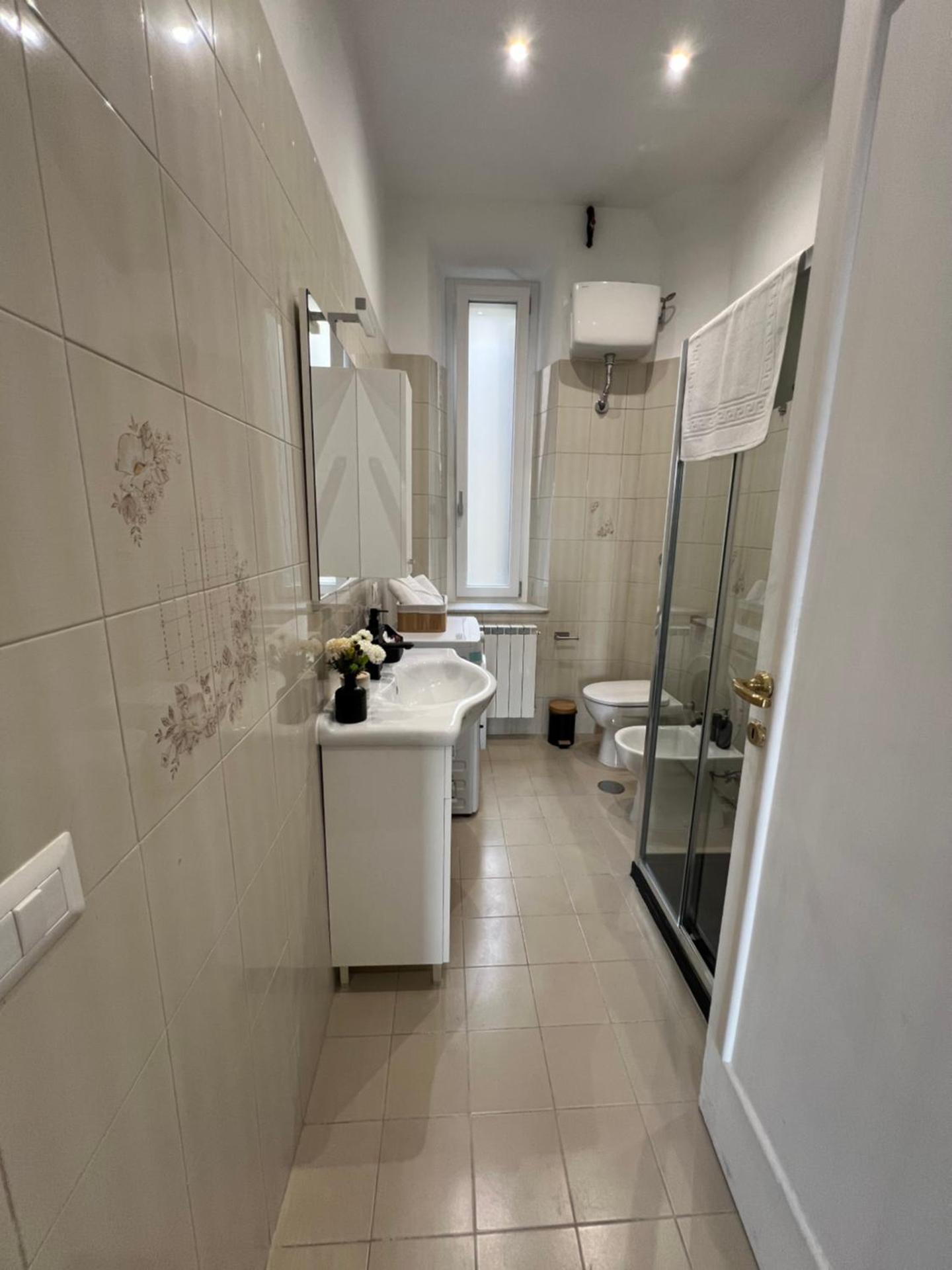 Galaxy Colosseum Apartment - a 450m dal Colosseo - Photo 21