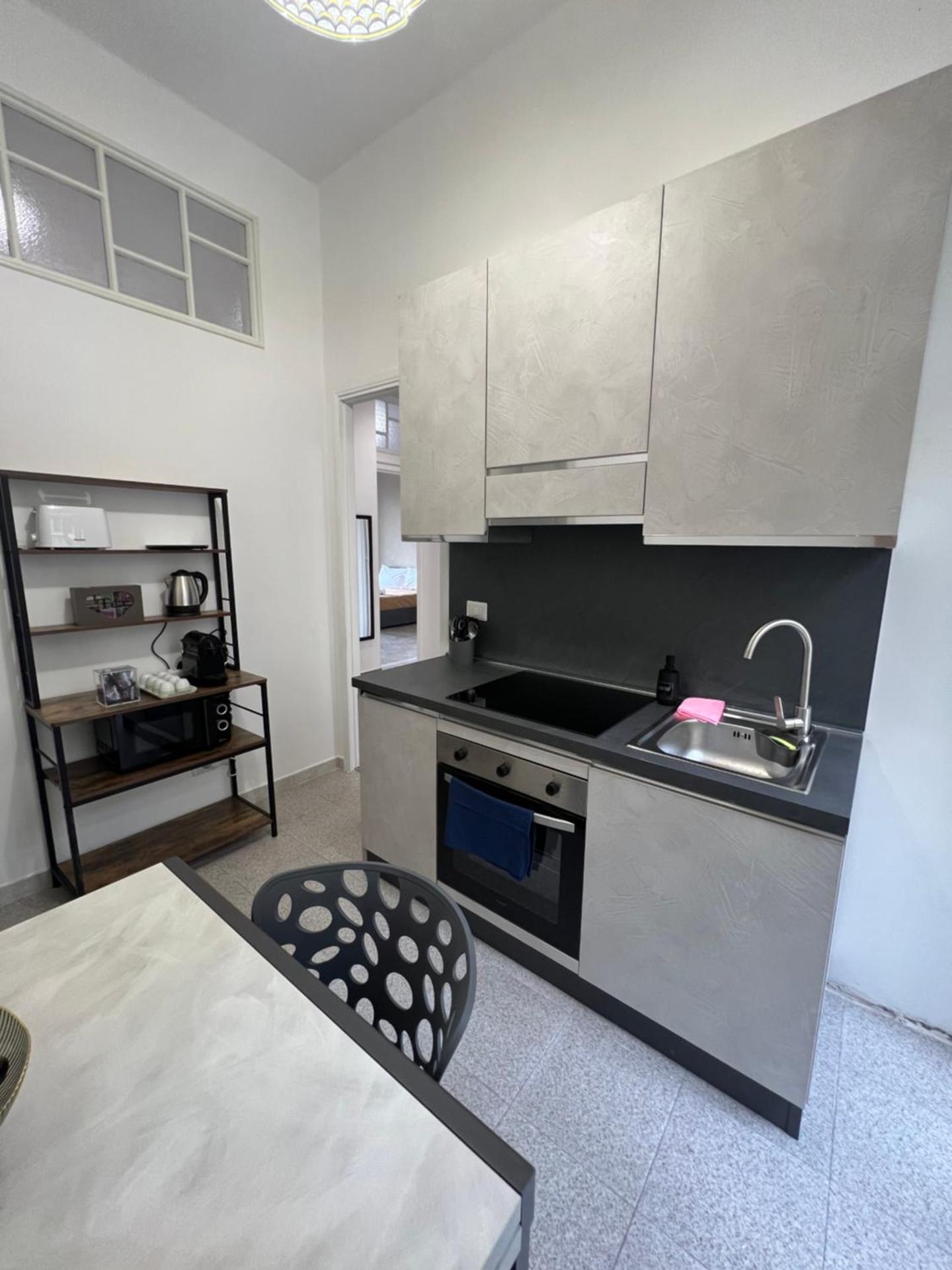 Galaxy Colosseum Apartment - a 450m dal Colosseo - Photo 14