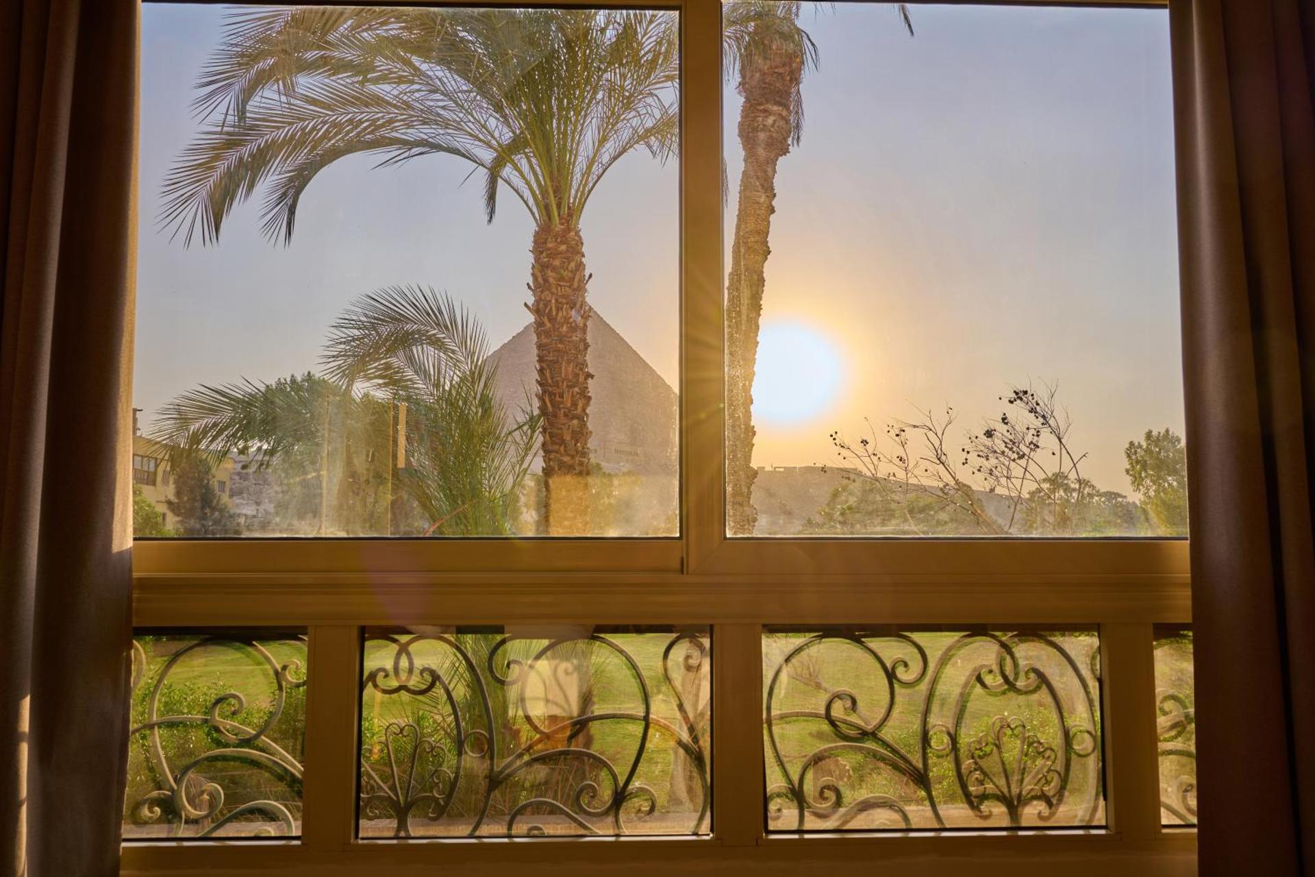 Beit Khufu Pyramid Hotel - Photo 6