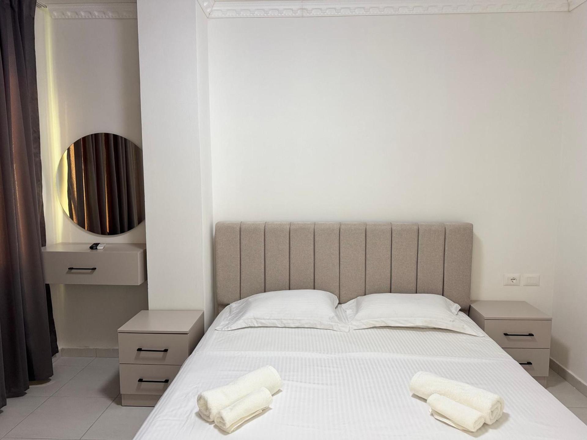 Aerostay Hotel - Photo 7