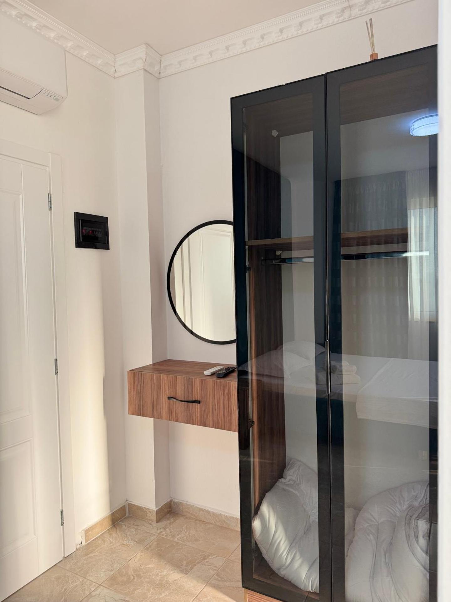 Aerostay Hotel - Photo 19