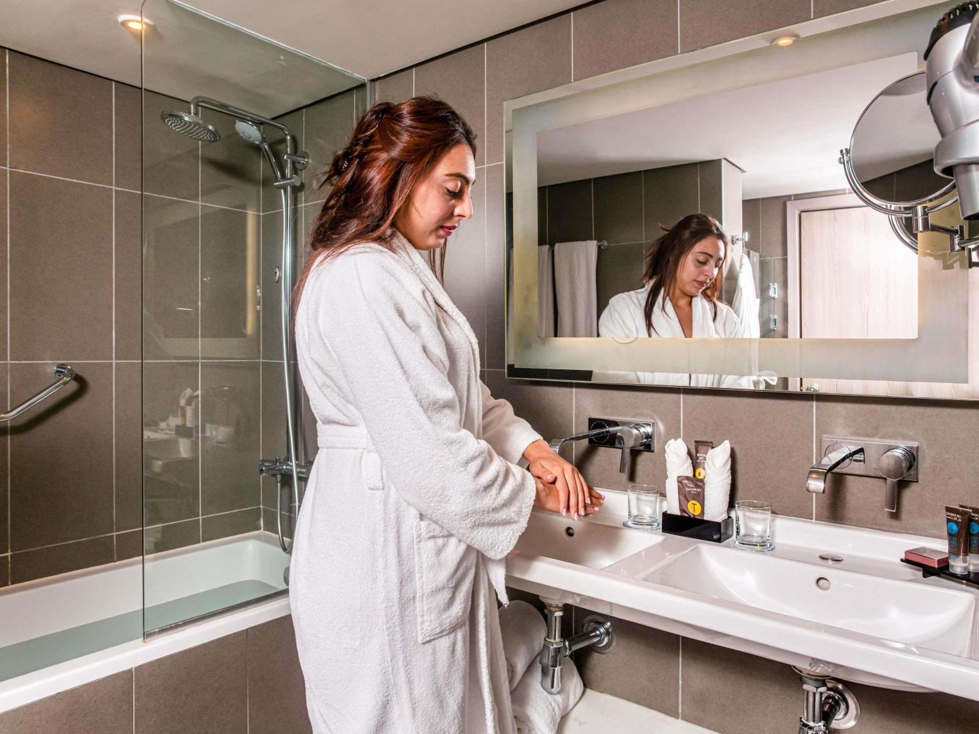 Novotel Cairo Airport - Photo 30