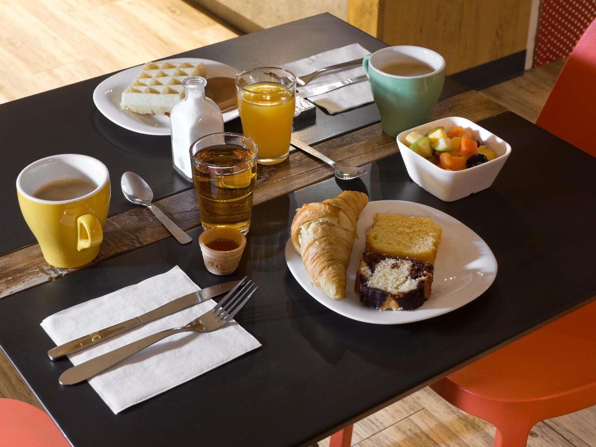 Hotel Ibis Budget Montpellier Centre Millenaire - - Photo 9