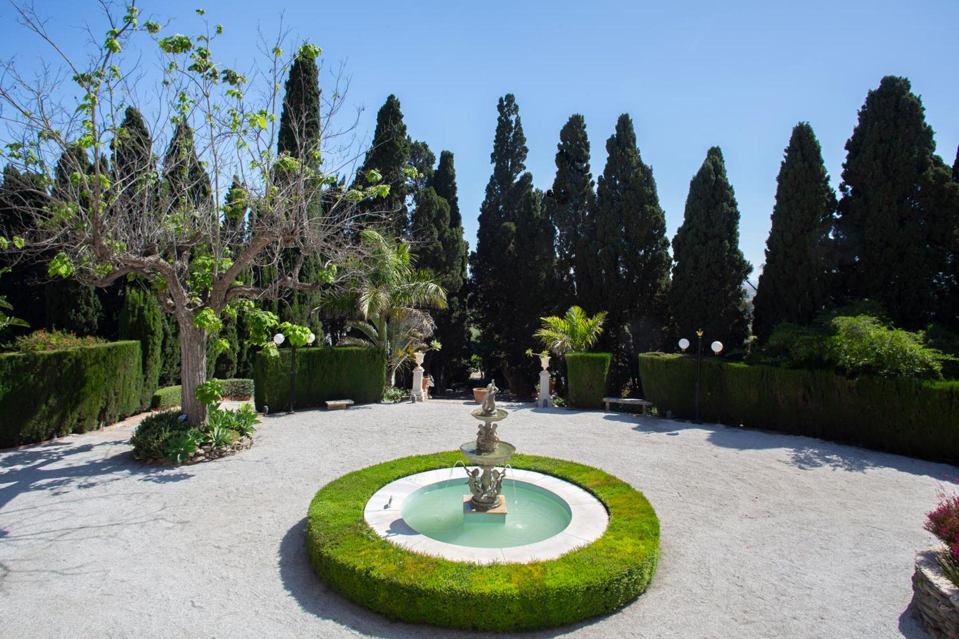 Casa de los Bates - Photo 40