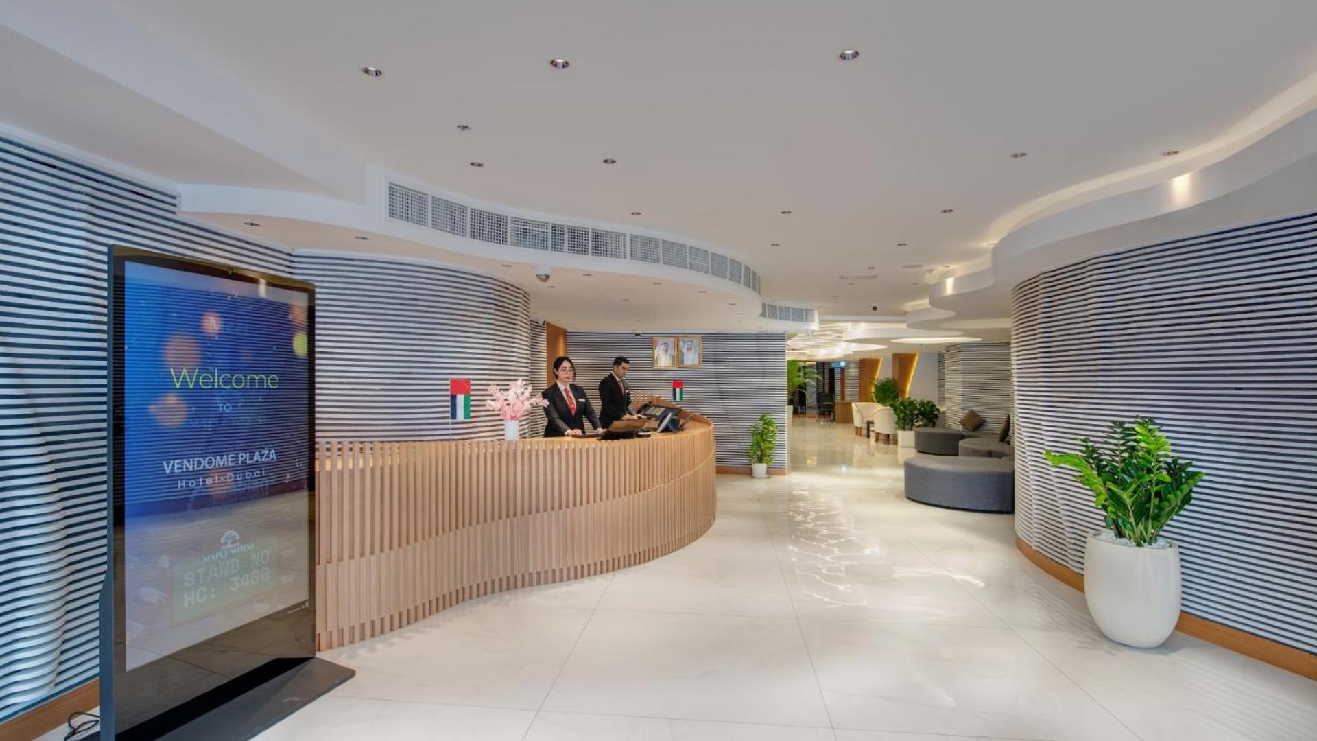 Vendome Plaza Hotel - Photo 33