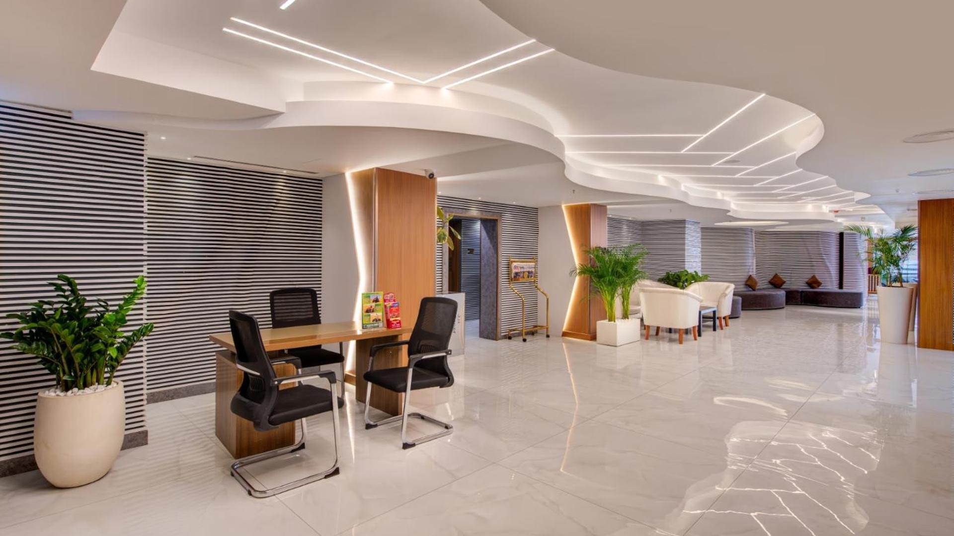 Vendome Plaza Hotel - Photo 51