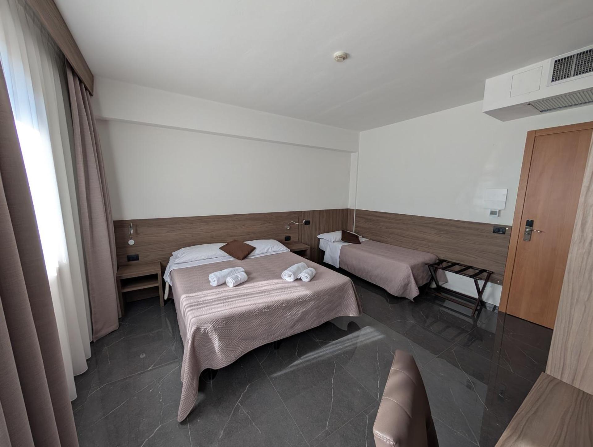 Hotel Carignano - Photo 111