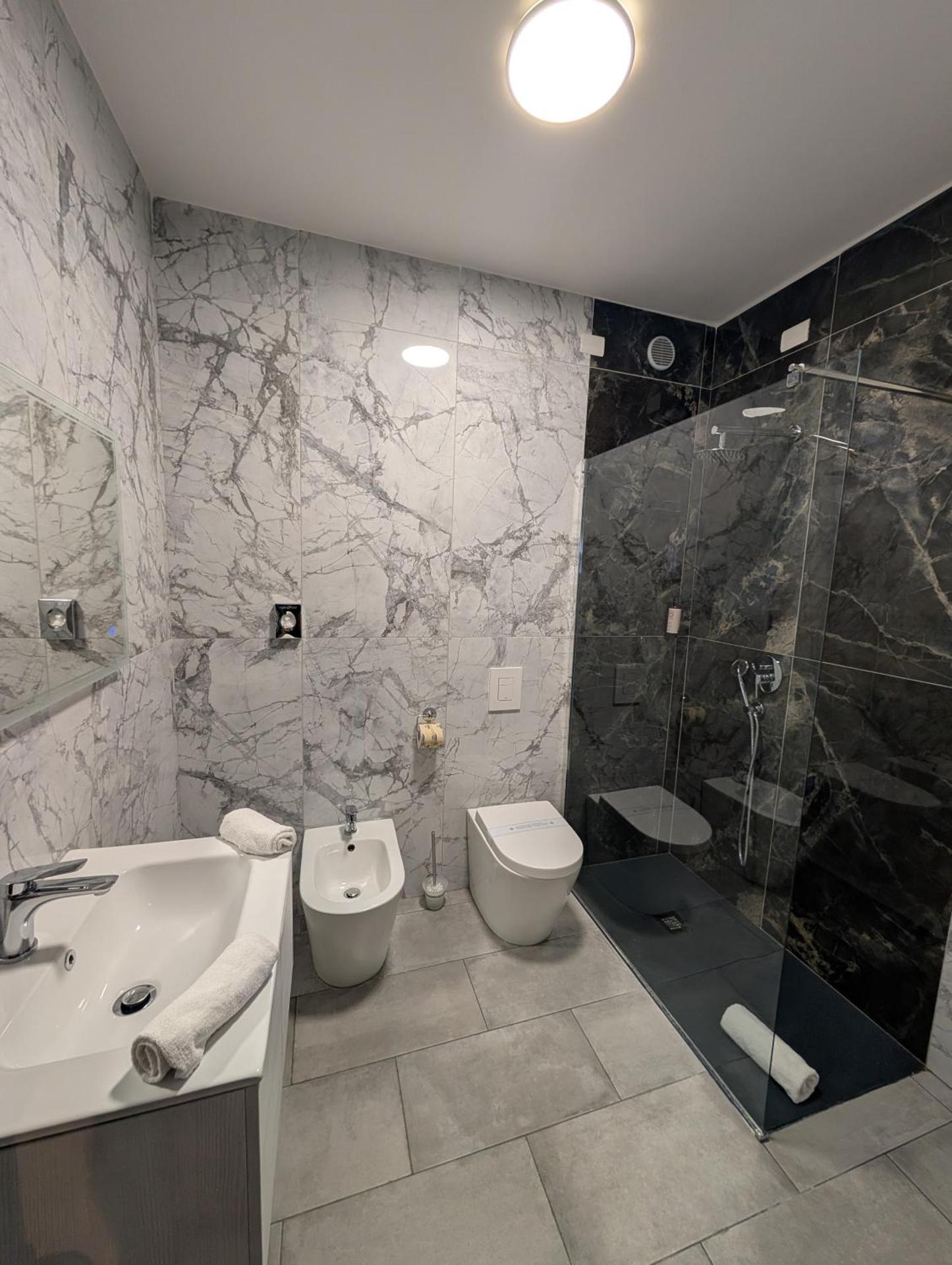 Hotel Carignano - Photo 32