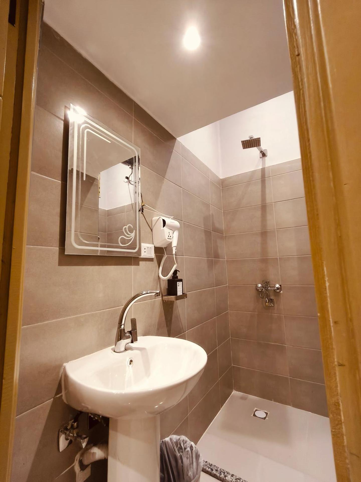 Swiss Tahrir downtown hotel - Photo 10