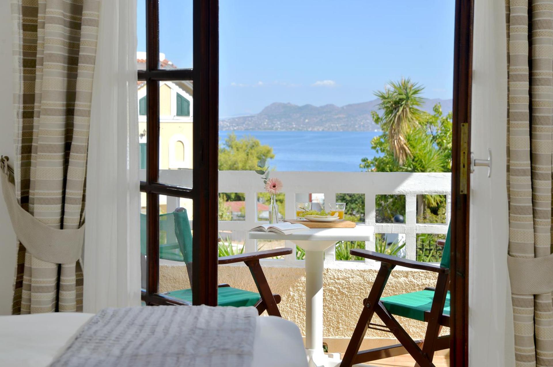 Vasilaras Hotel - Photo 4