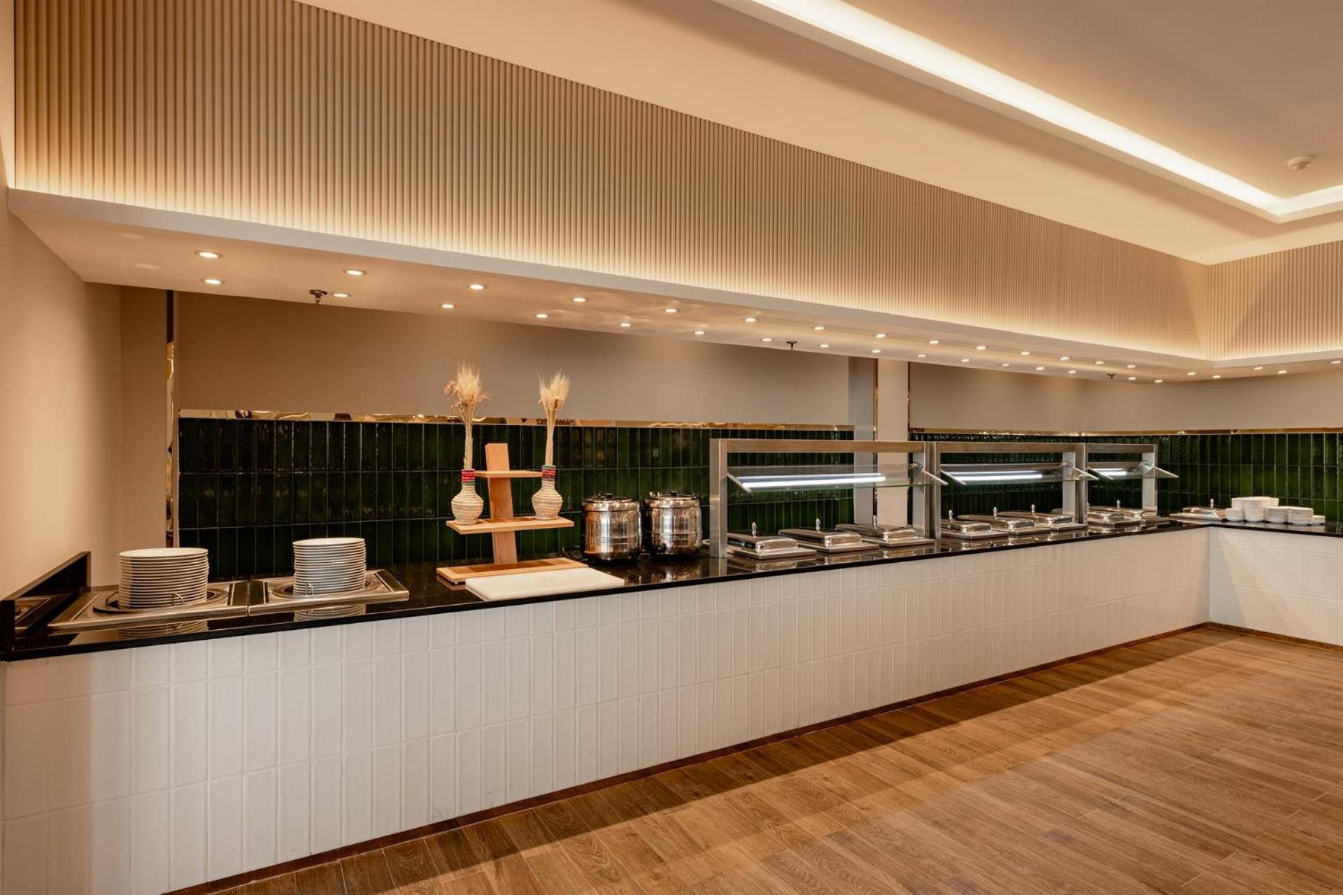 Palm Beach Resort Families and Couples only - Photo 189