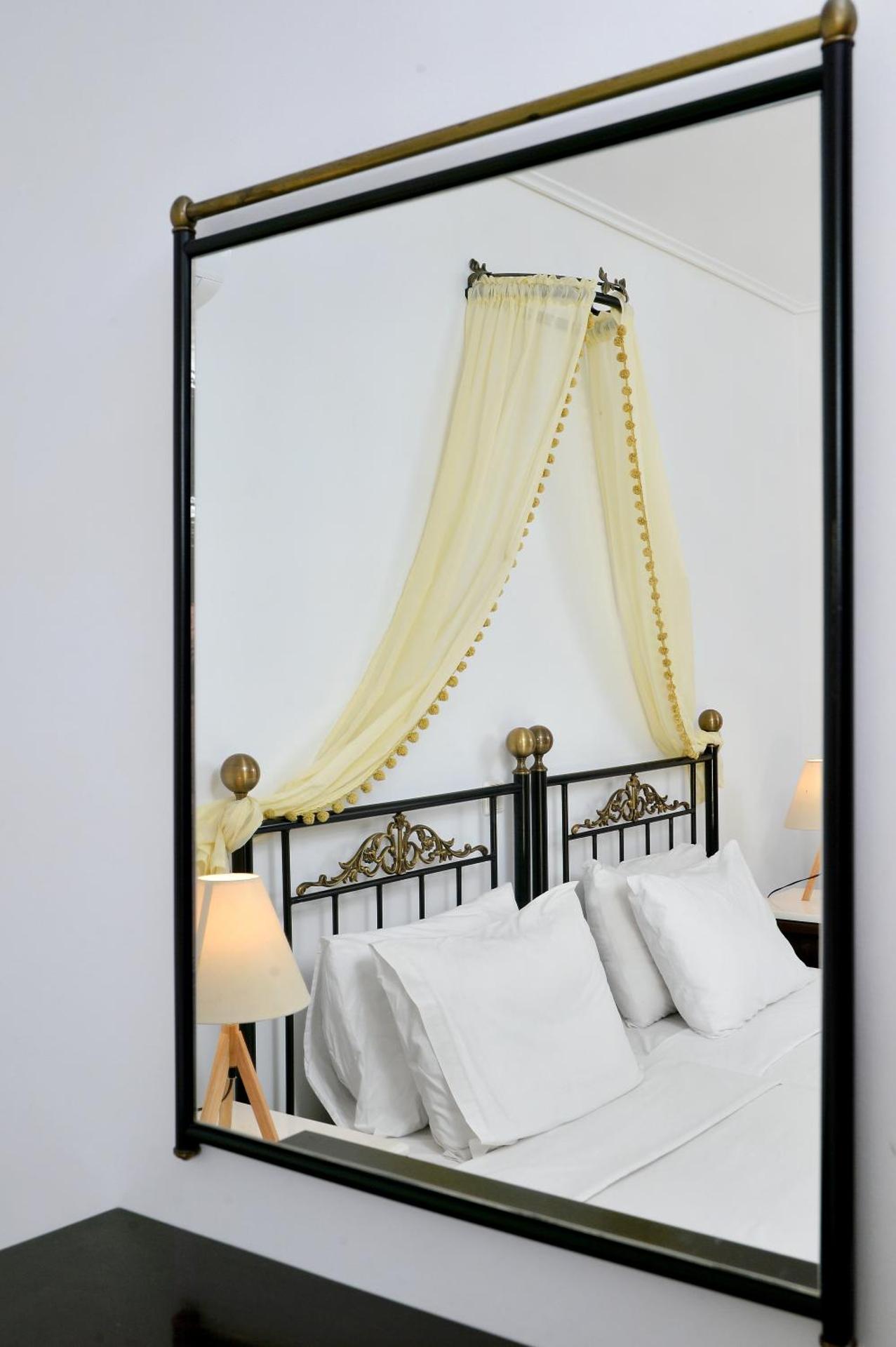 Vasilaras Hotel - Photo 39