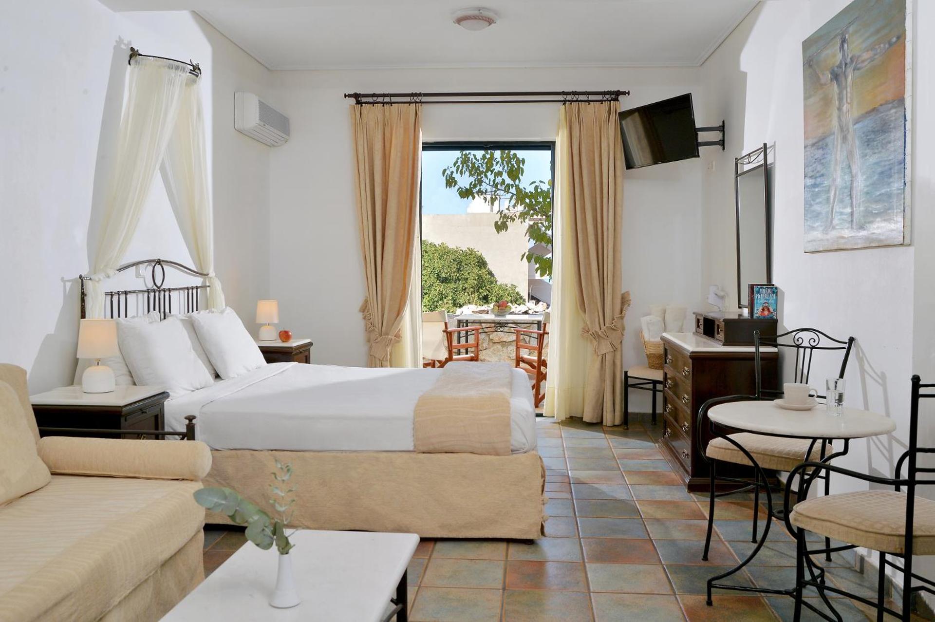 Vasilaras Hotel - Photo 113