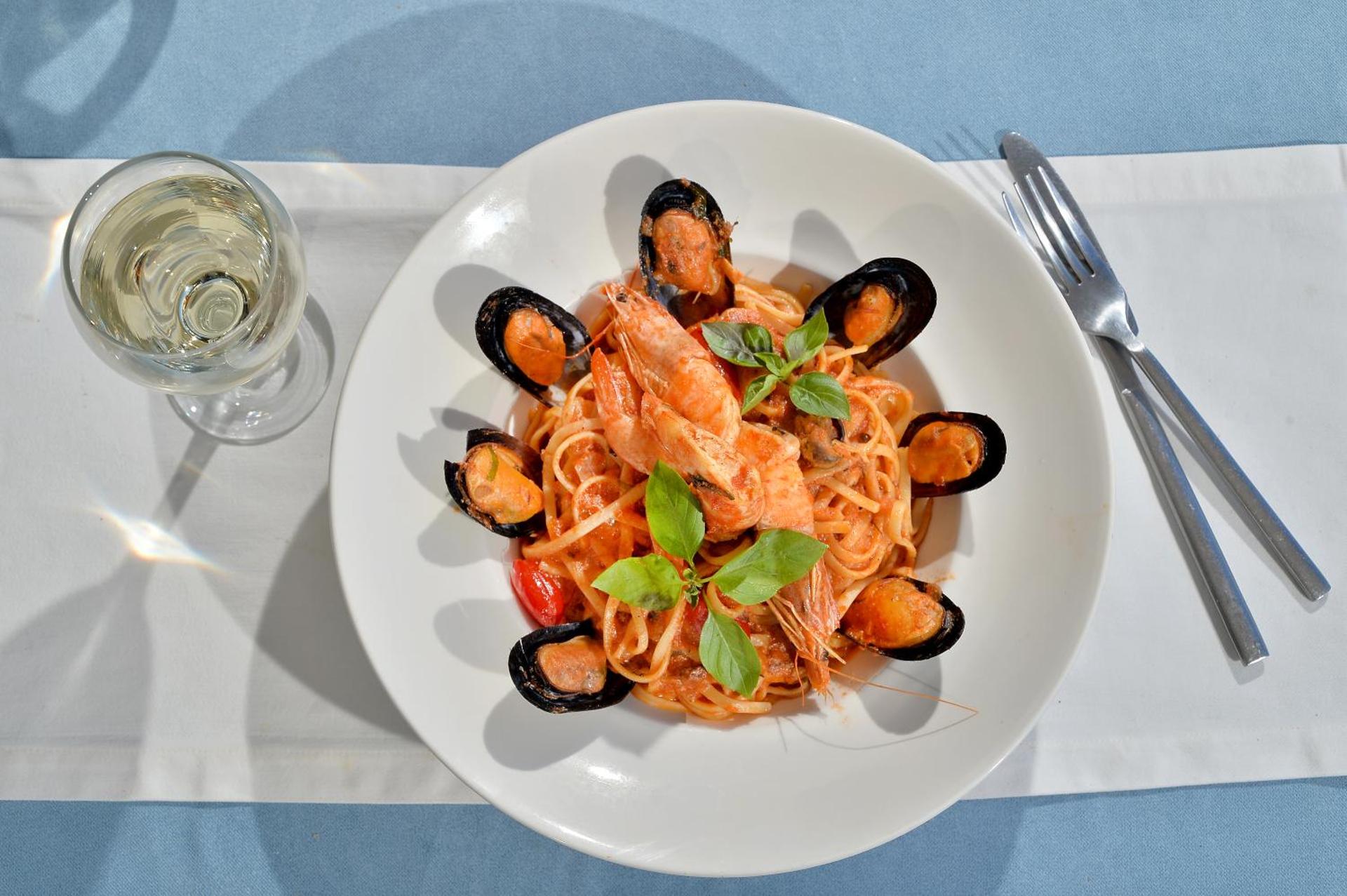 Vasilaras Hotel - Photo 191