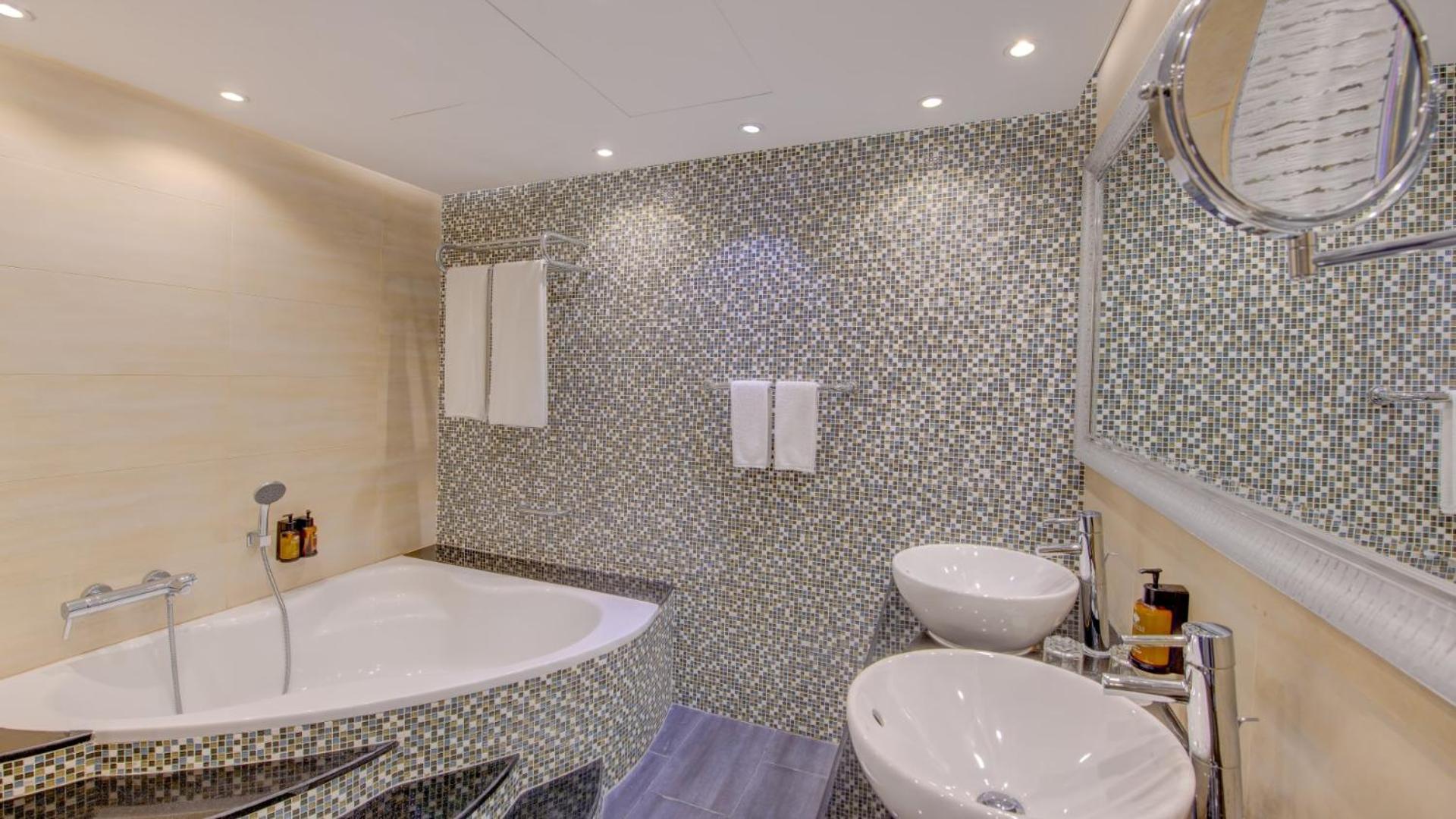 Donatello Hotel - Photo 66