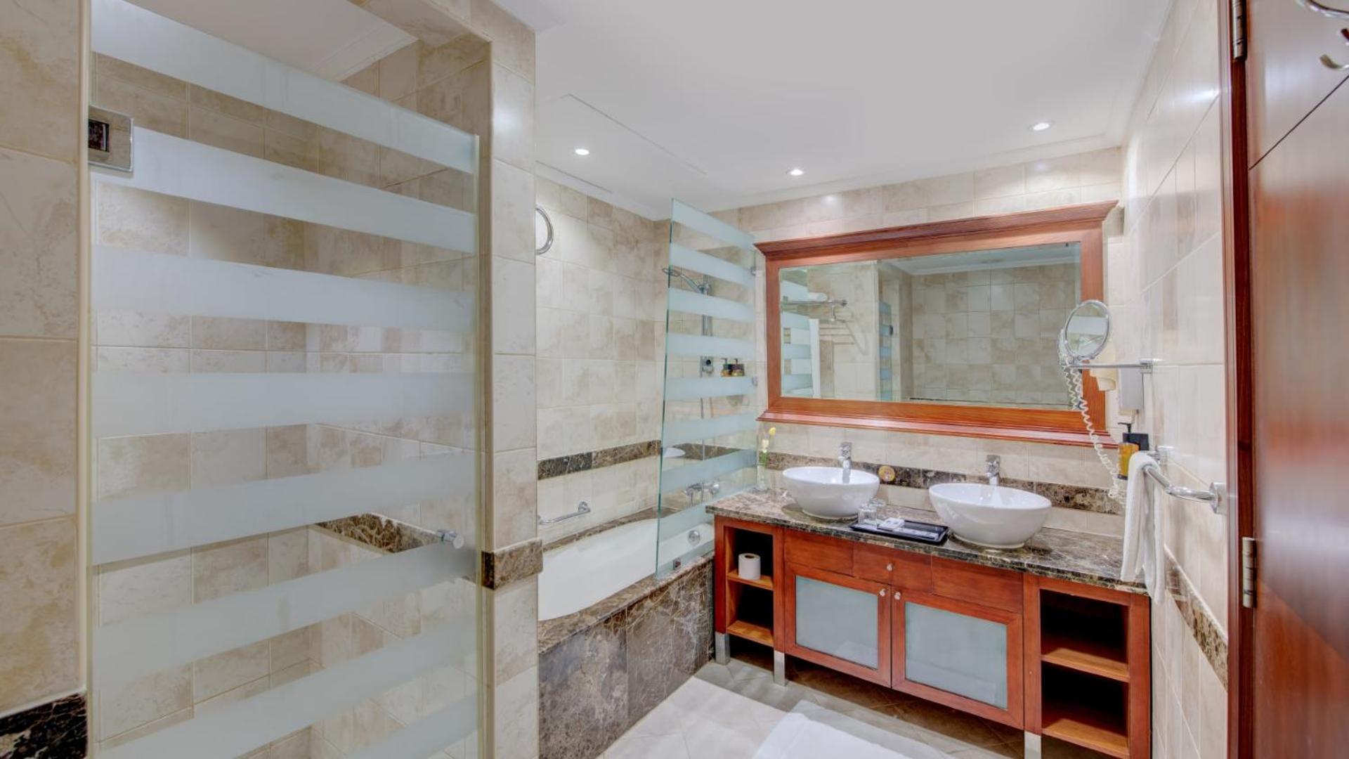 Donatello Hotel - Photo 65