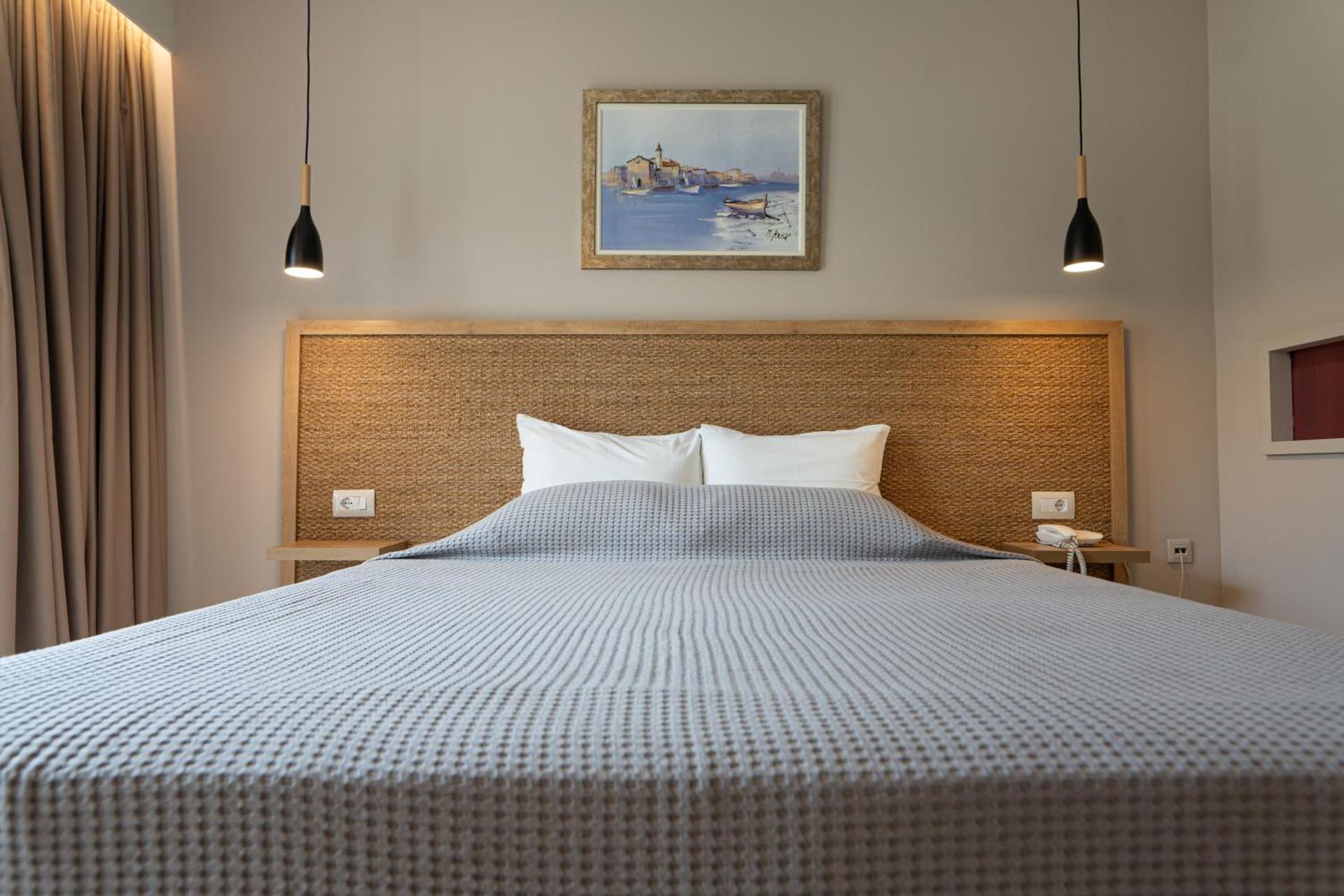 Hotel Esperia - Photo 9