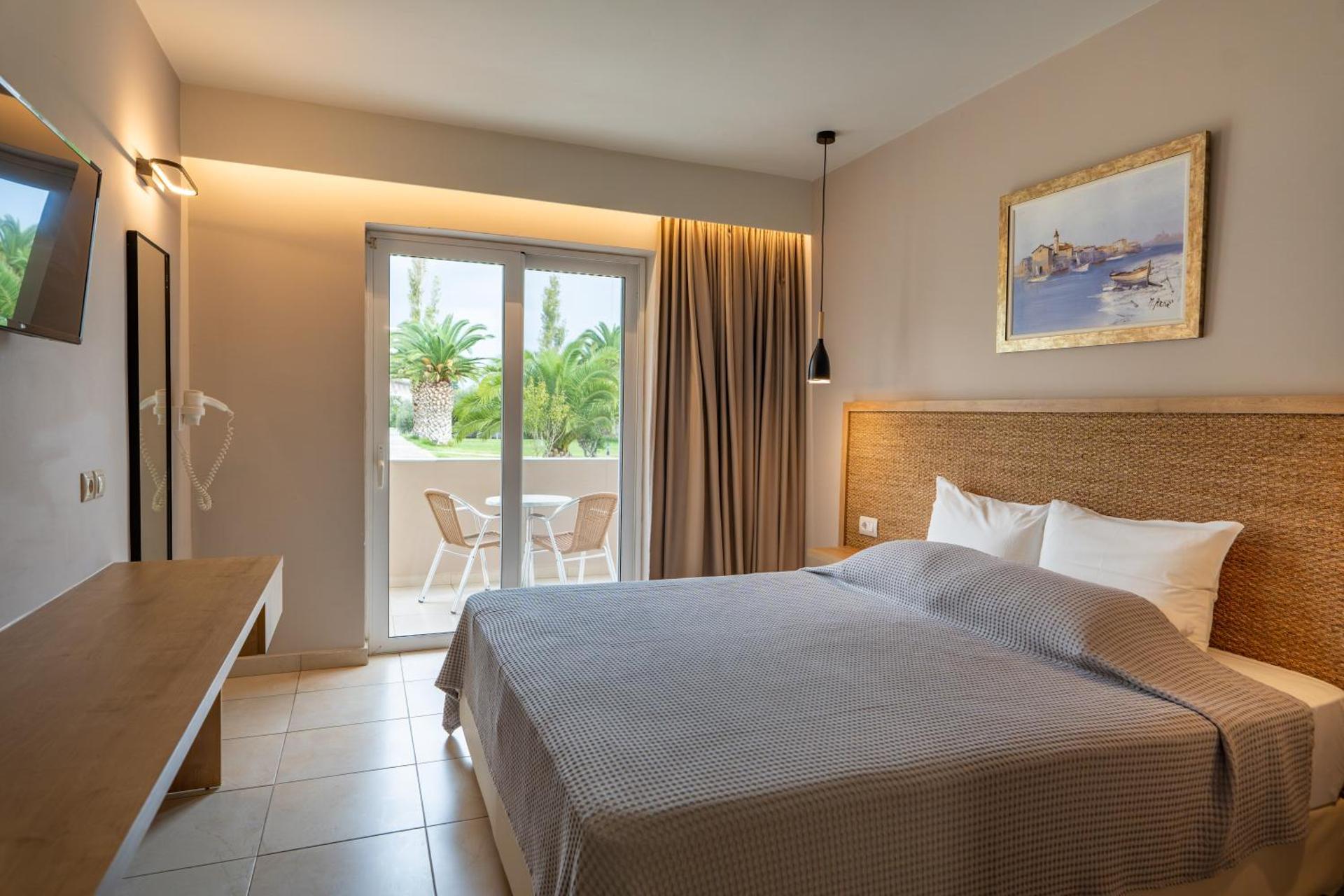 Hotel Esperia - Photo 8