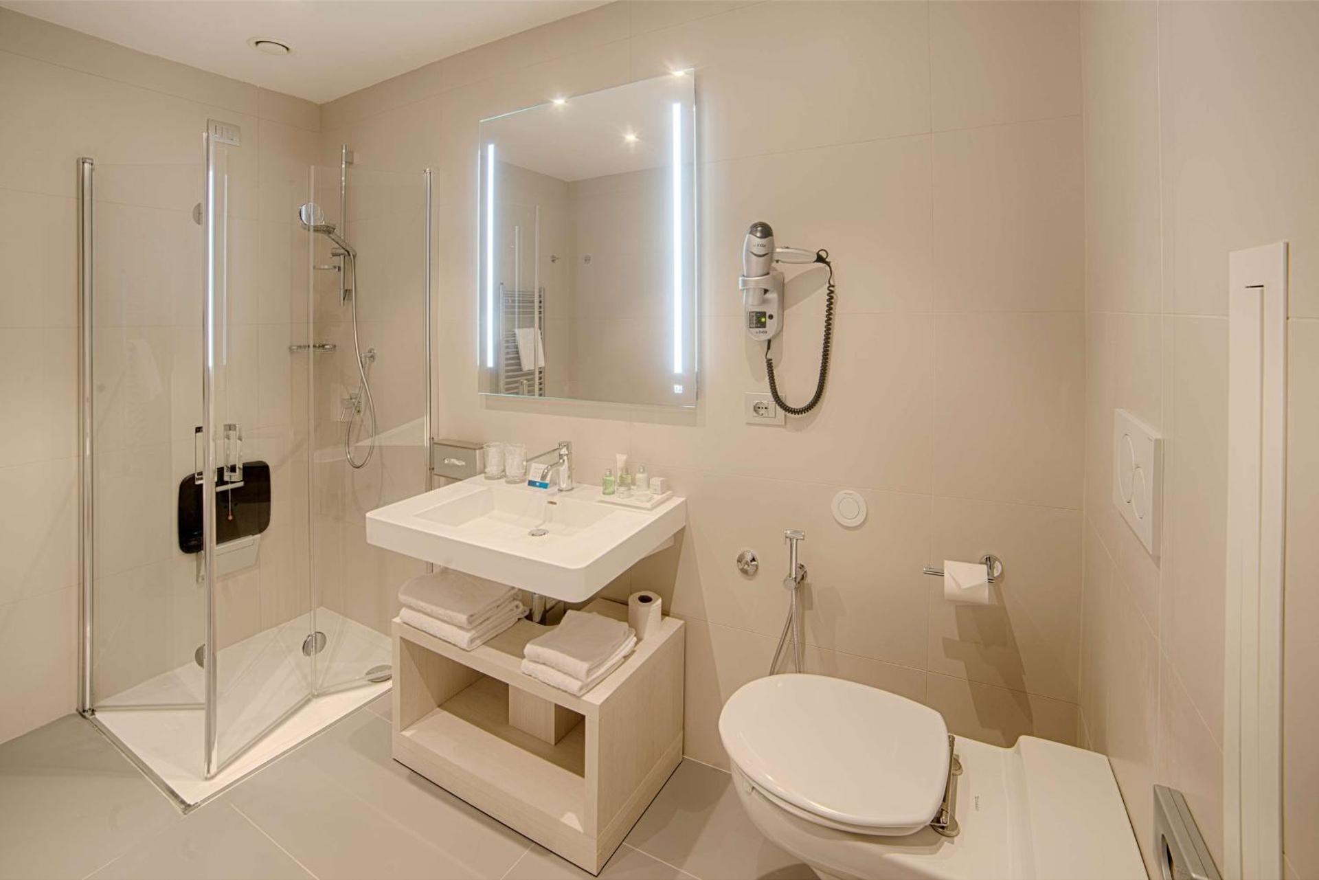 NH Torino Centro - Photo 53