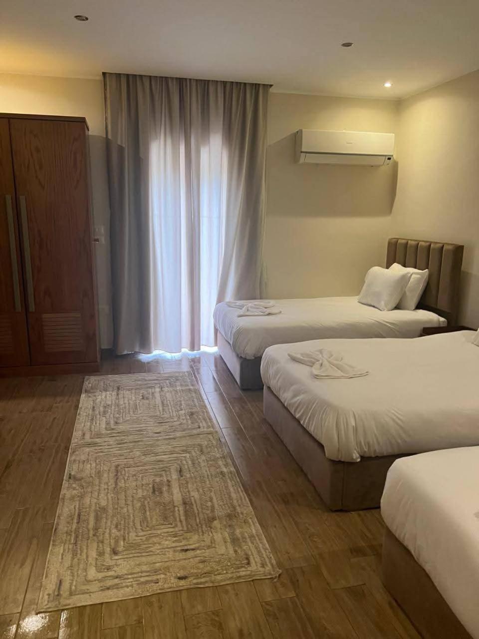 Triple Room with Balcony