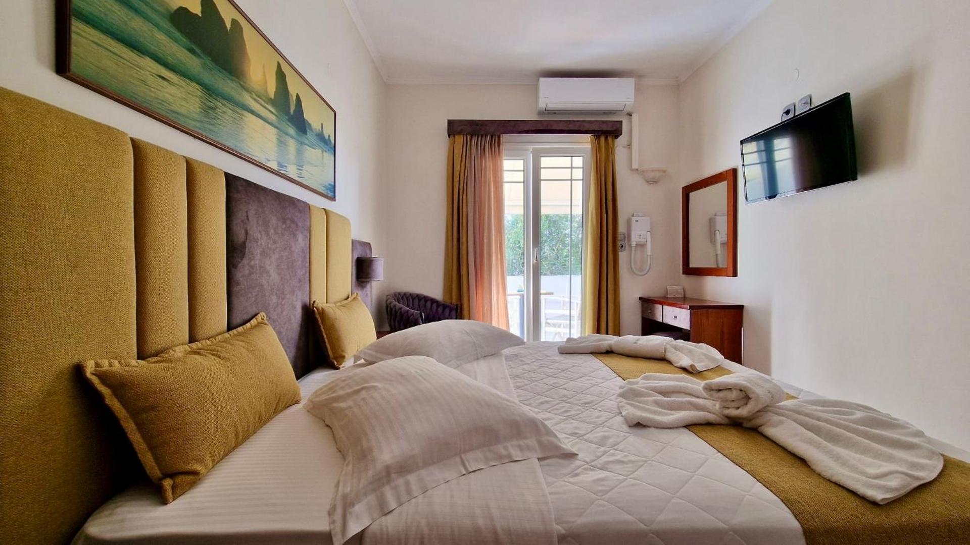 Hotel Dionysis Studios - Photo 69