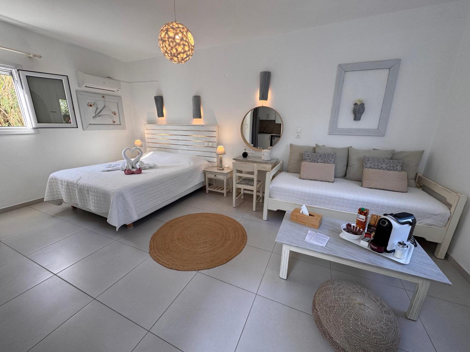 Diplos Studios - Photo 127