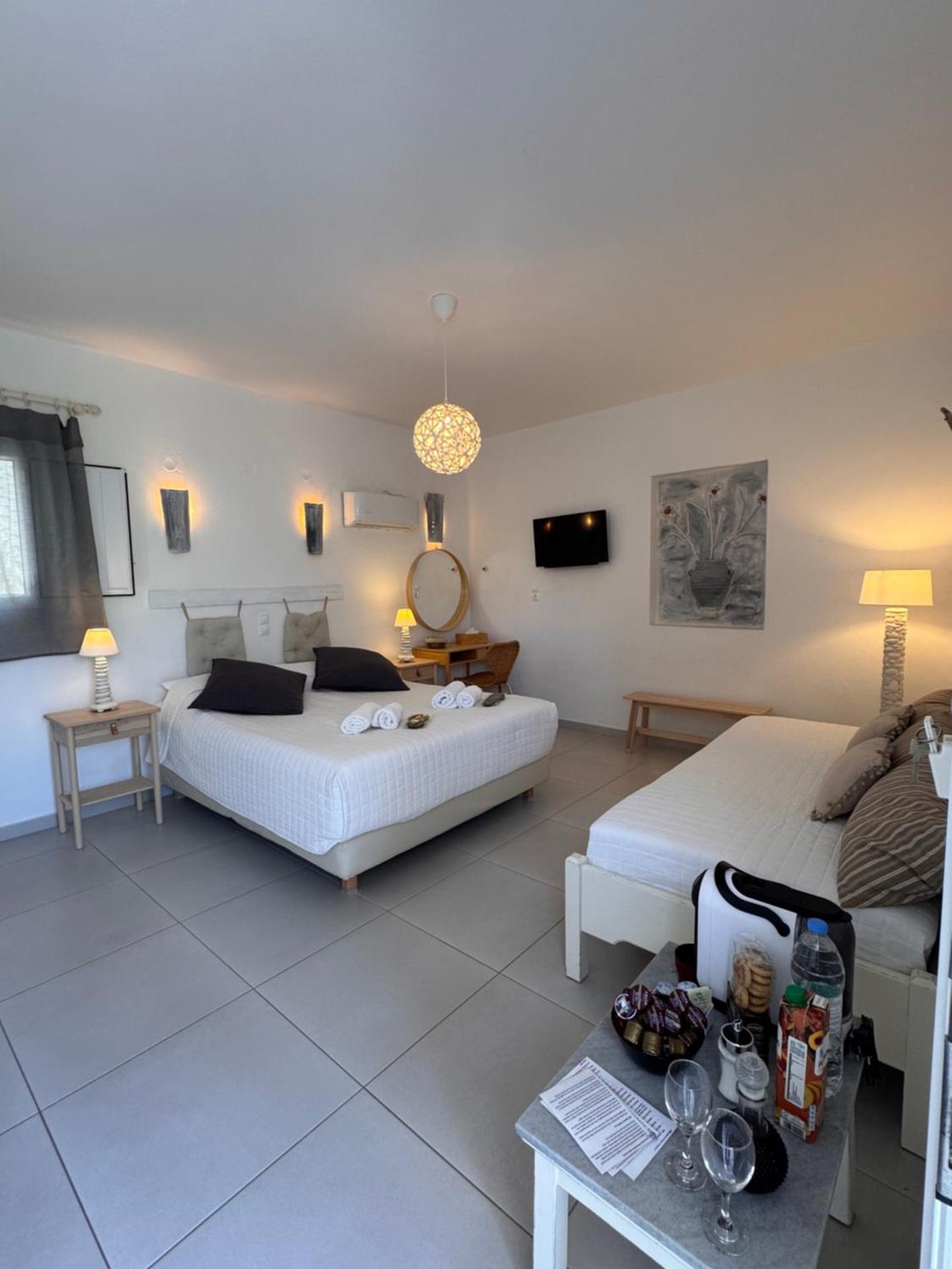 Diplos Studios - Photo 141