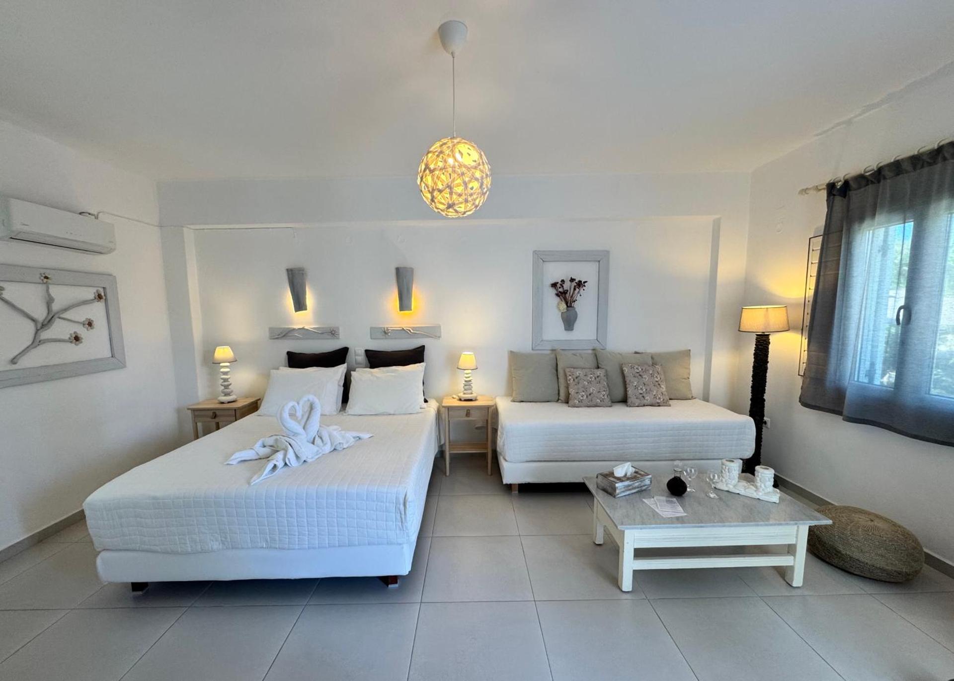 Diplos Studios - Photo 143