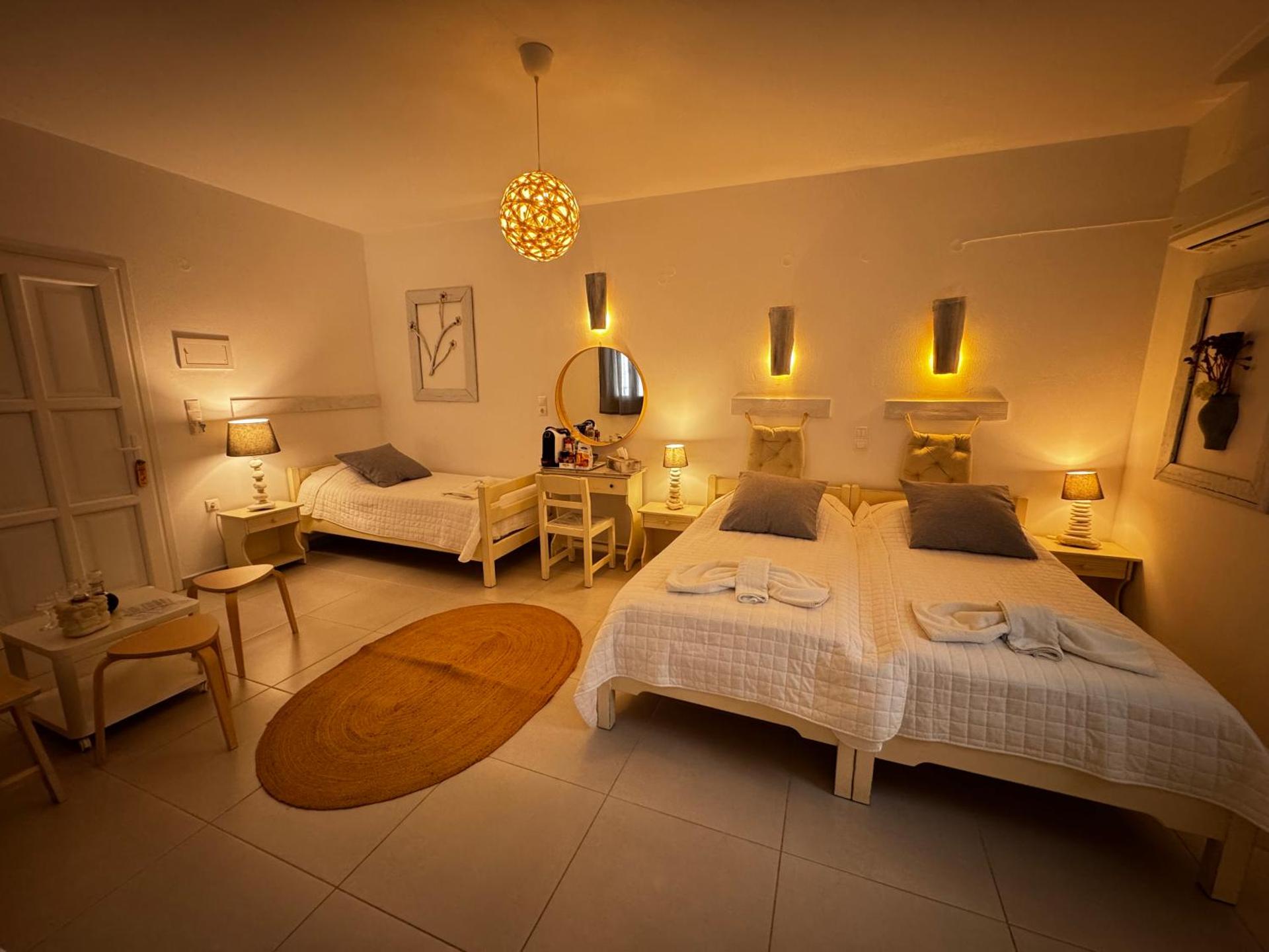 Diplos Studios - Photo 153